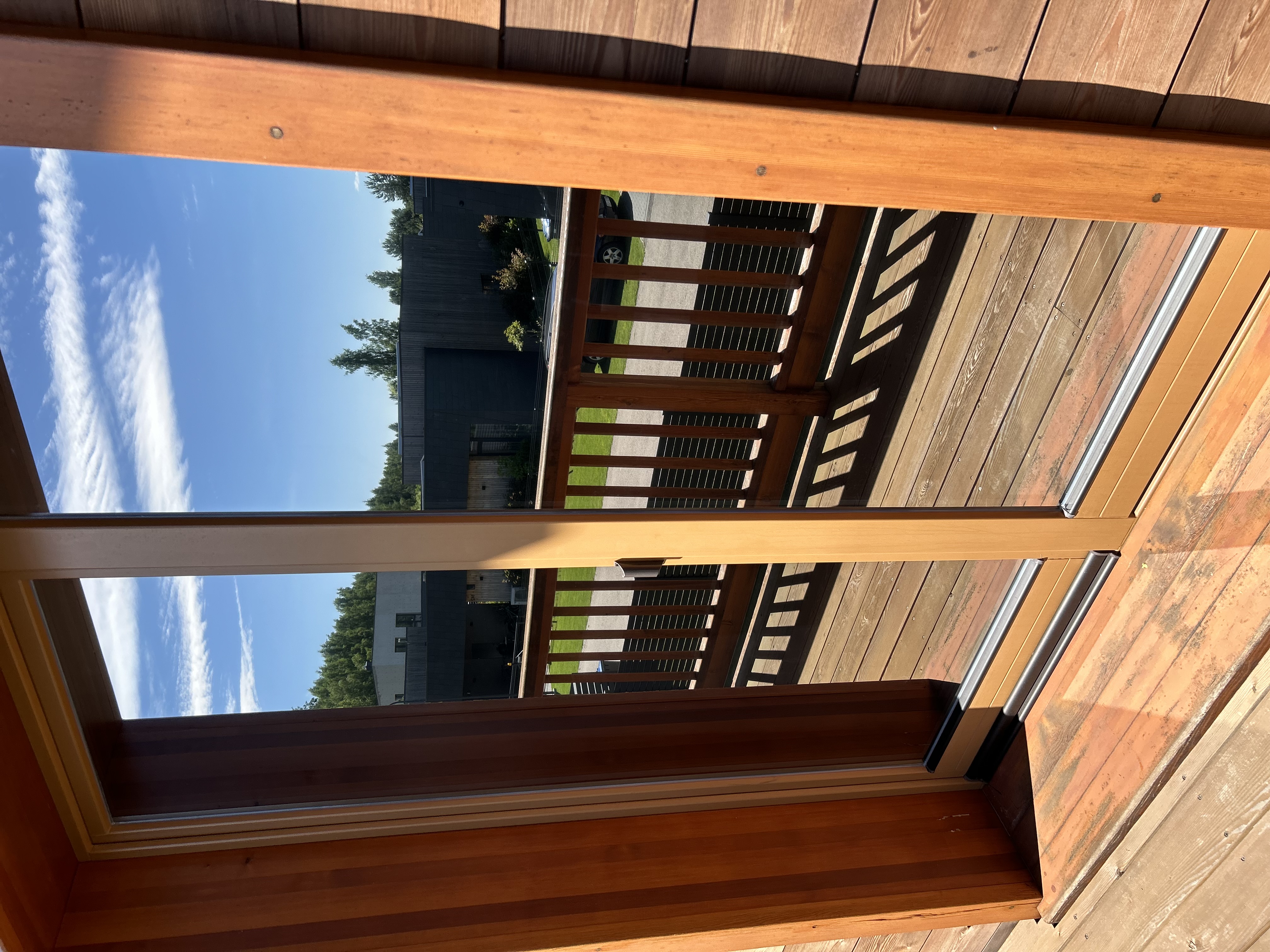 Spegilfilma – dökk brons