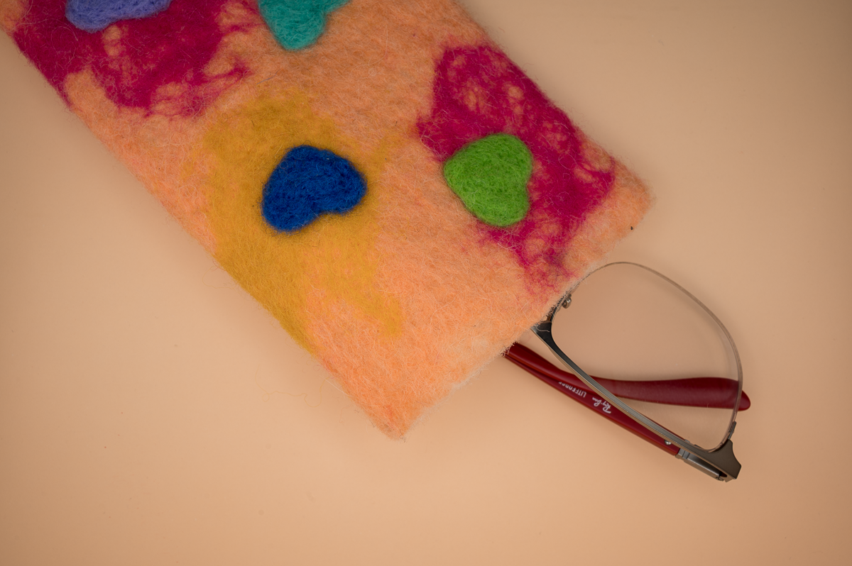 Felt Heart Glasses Case