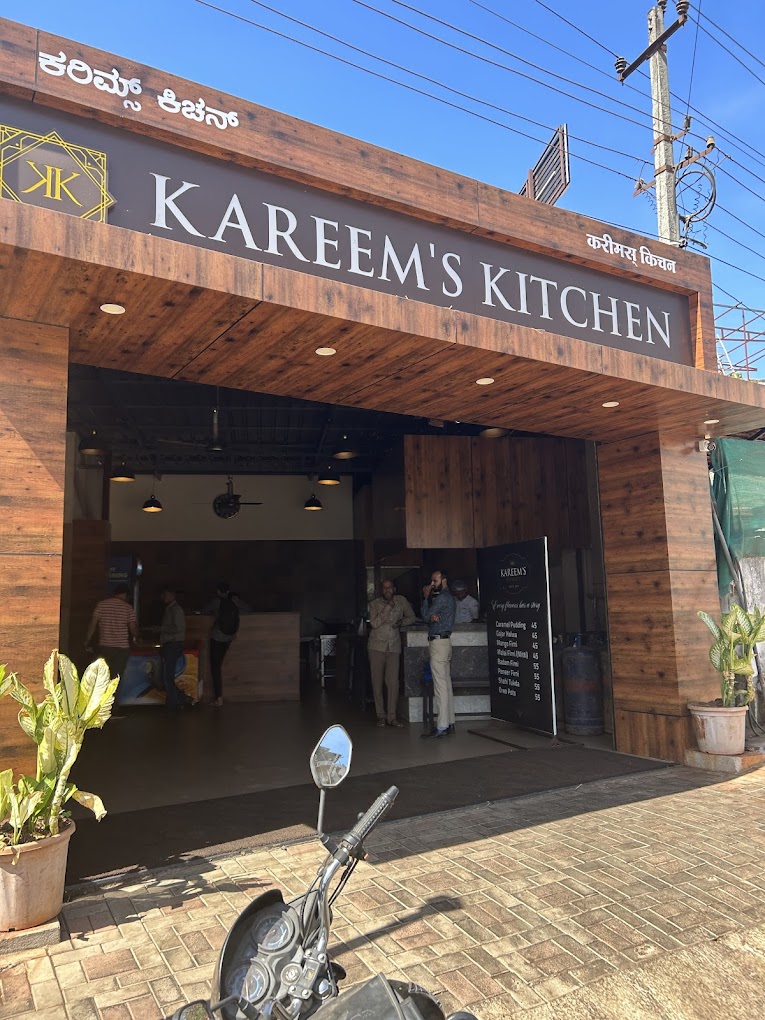 Kareem's Kitchen- Tilakwadi