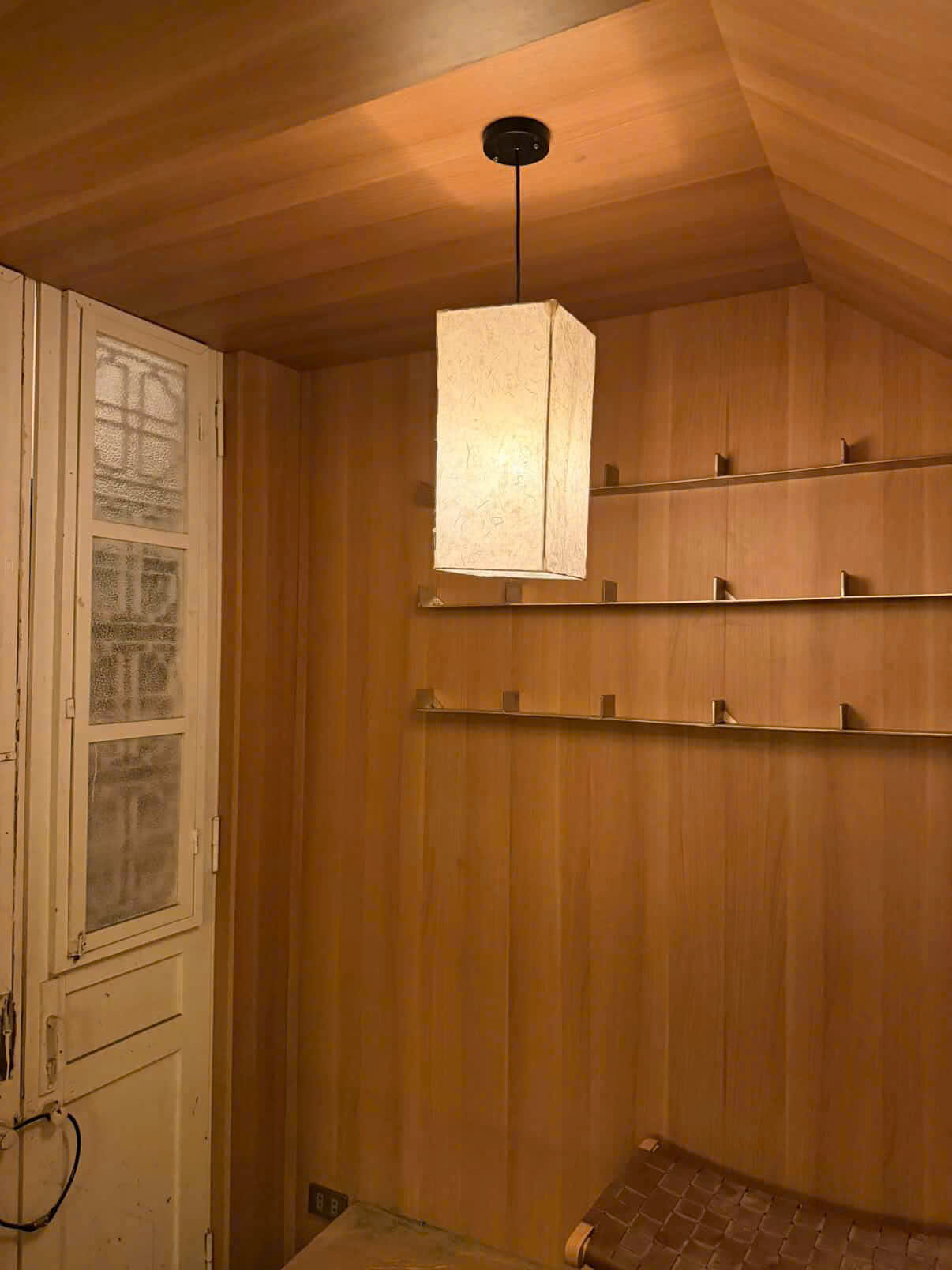 Đèn treo phong cách tối giản