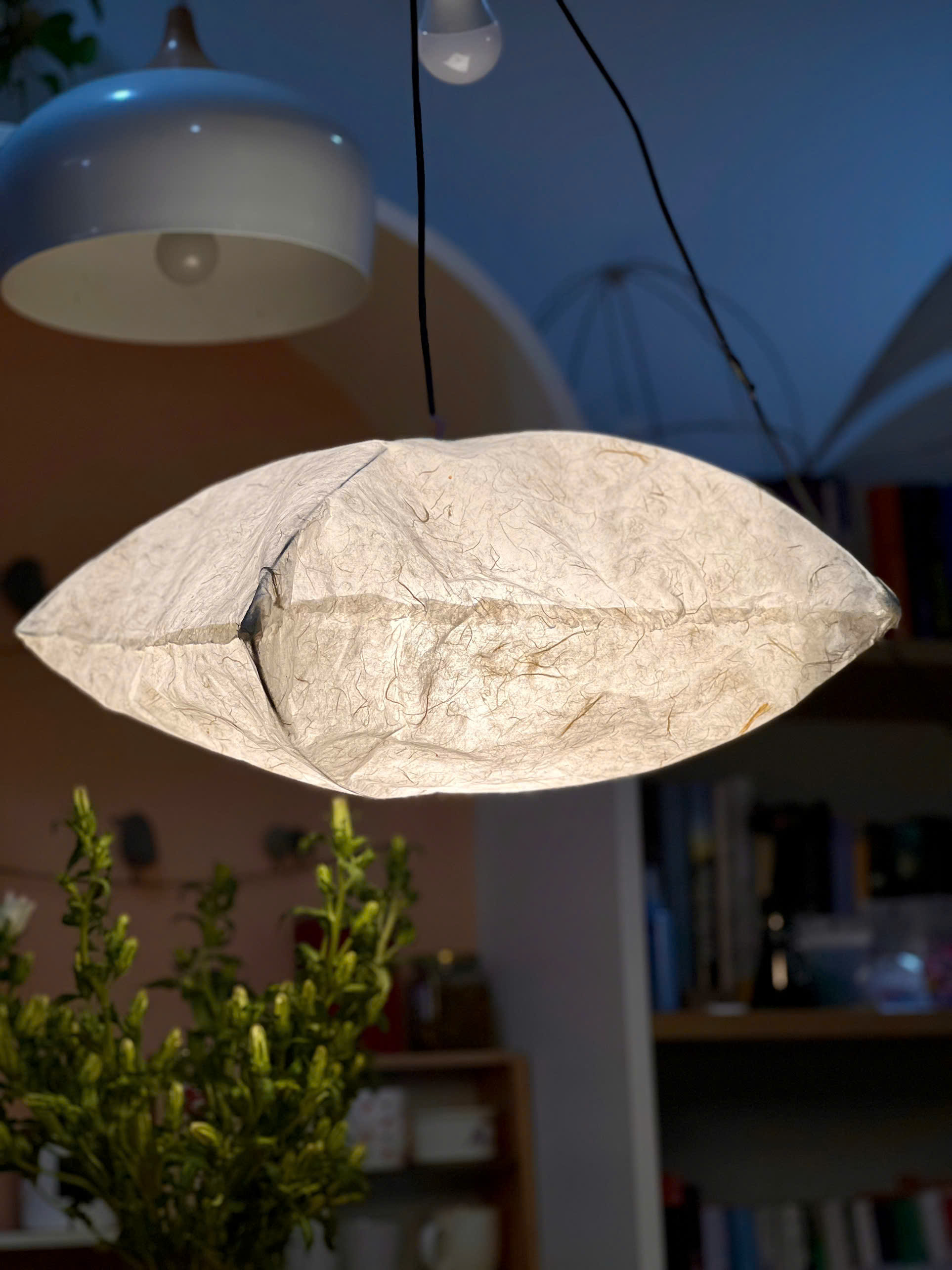 Đèn treo hình gối