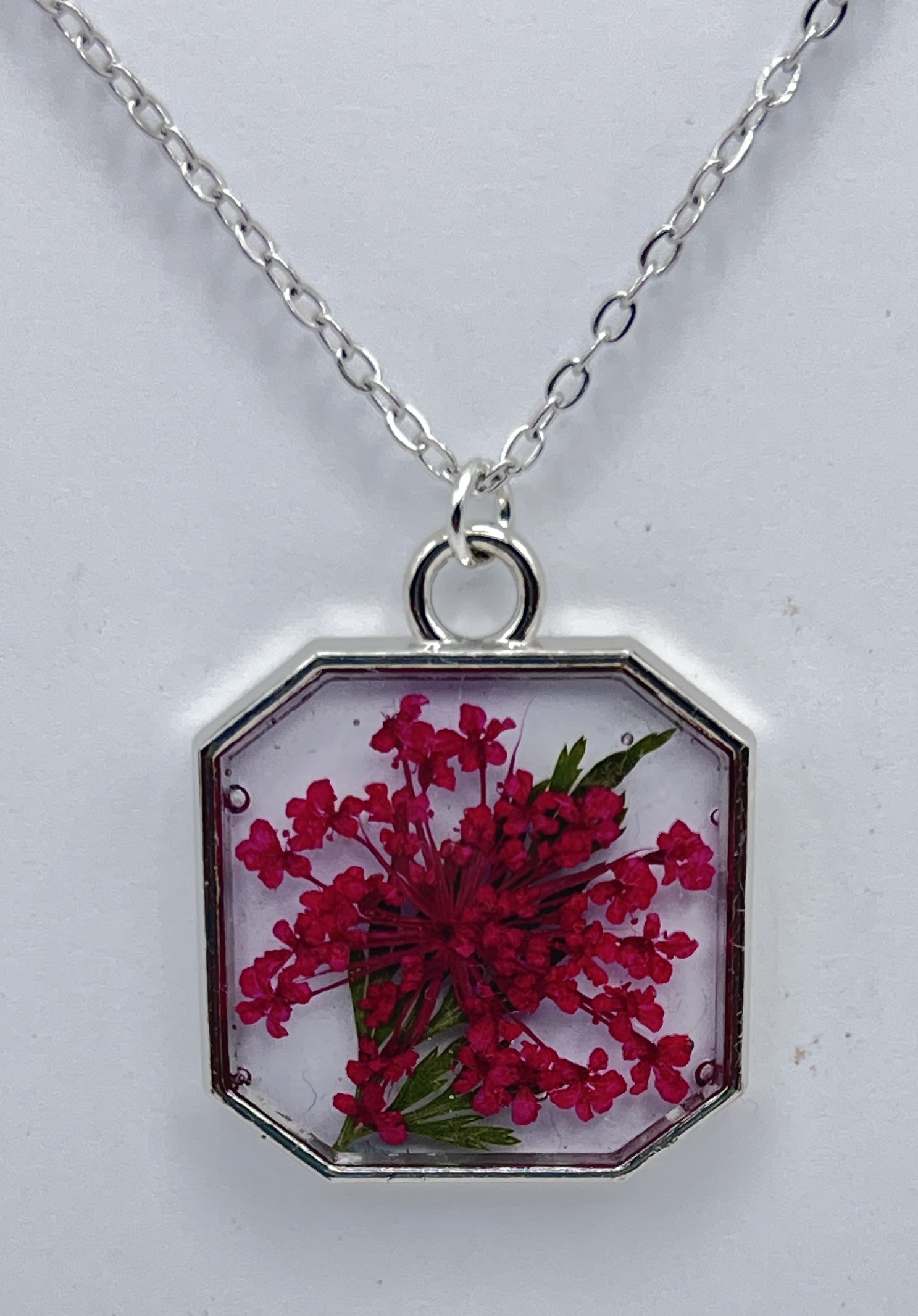 Pressed Flower Pendant Necklace - Stainless steel