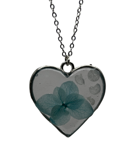 Heart-Shaped Real Flower Pendant Necklace - Stainless steel