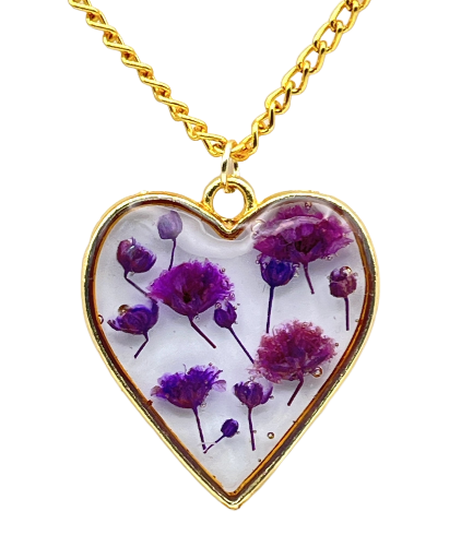 Heart-Shaped Floral Pendant Necklace