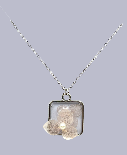 Pressed Real Flower Pendant Necklace - Stainless steel