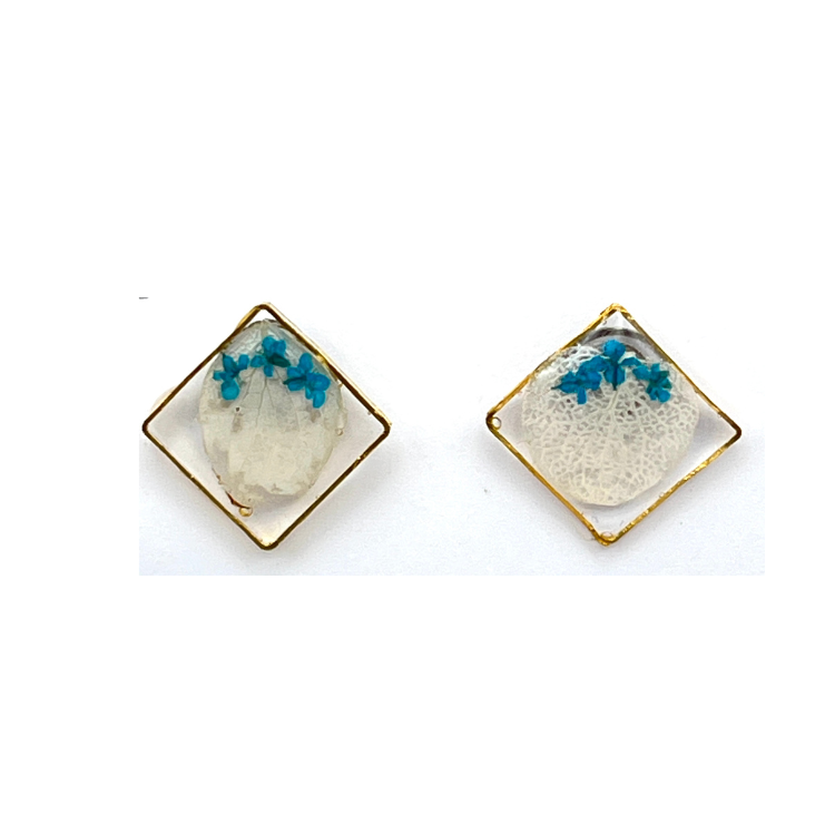 Resin Floral Earrings - Stud