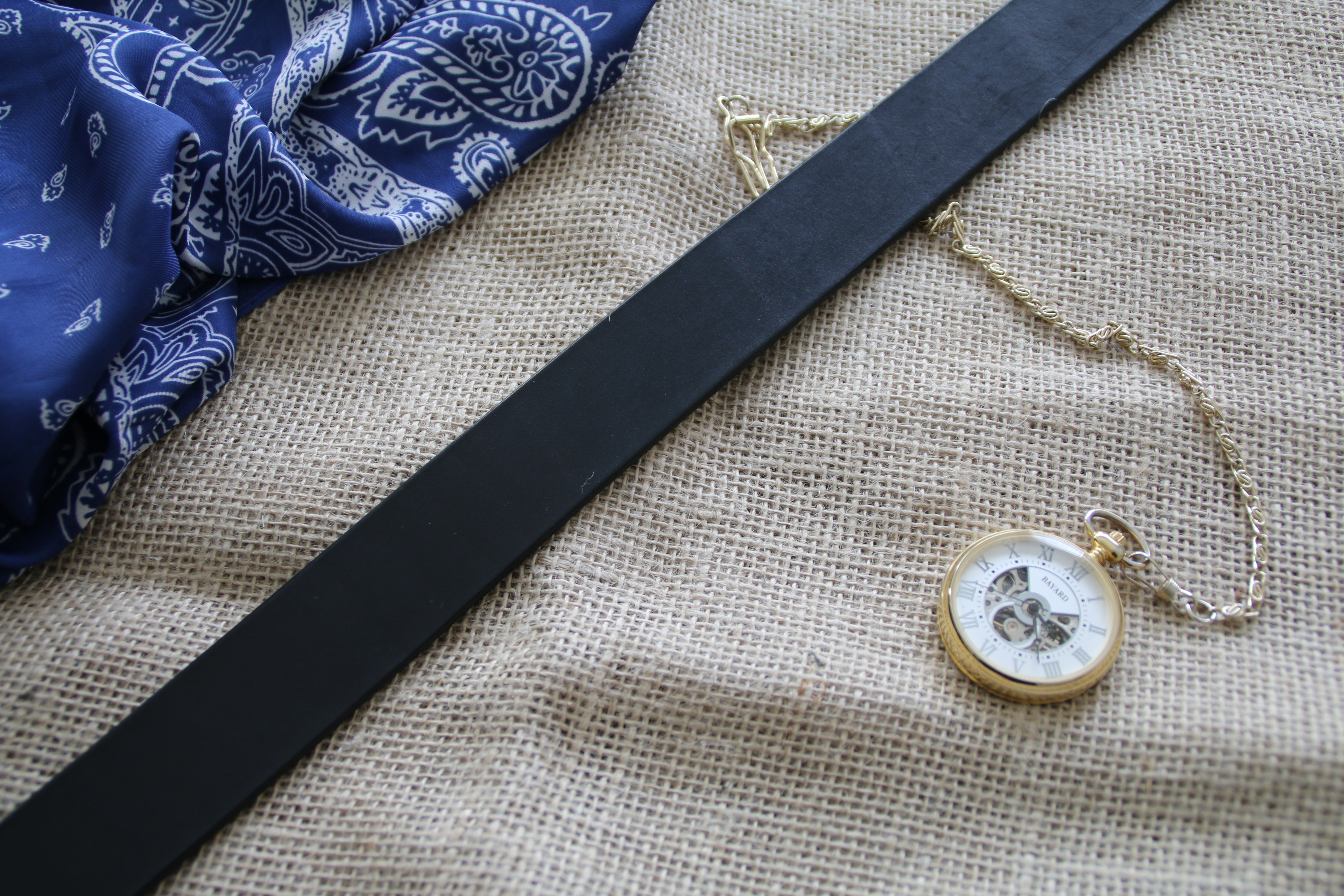 Ceinture rustique noire