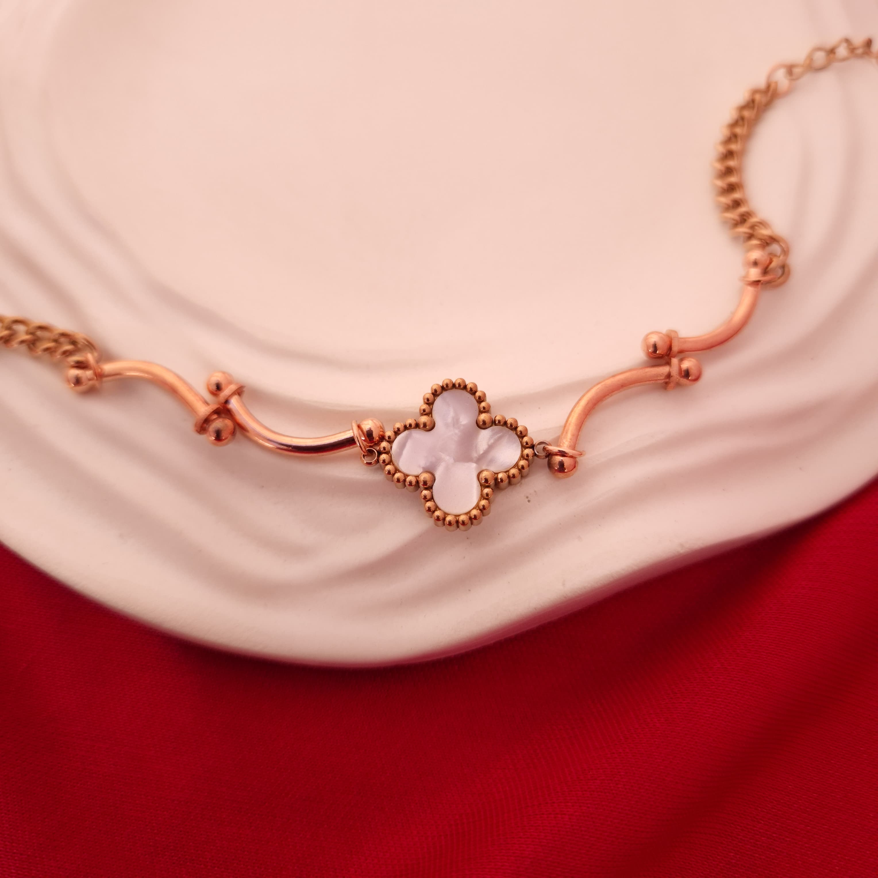 Elegant Clover Charm Bracelet