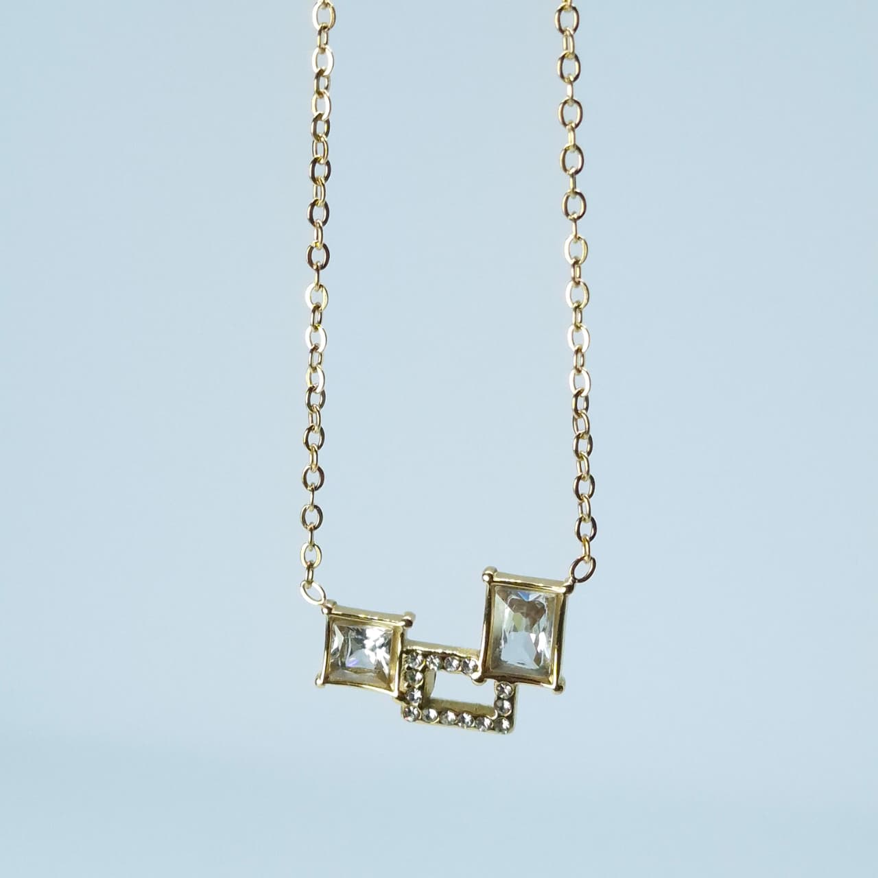 Luxe Square Spark Pendant Chain