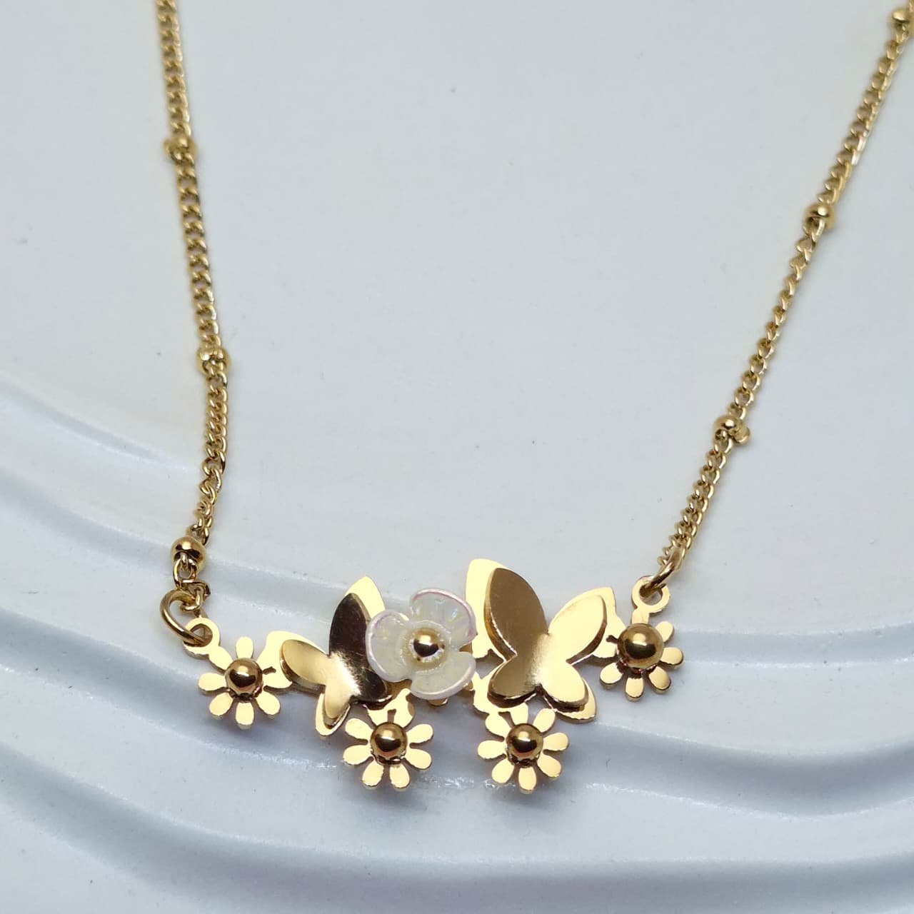 Anti Tarnish Enamel Floral Gold-Plated Necklace