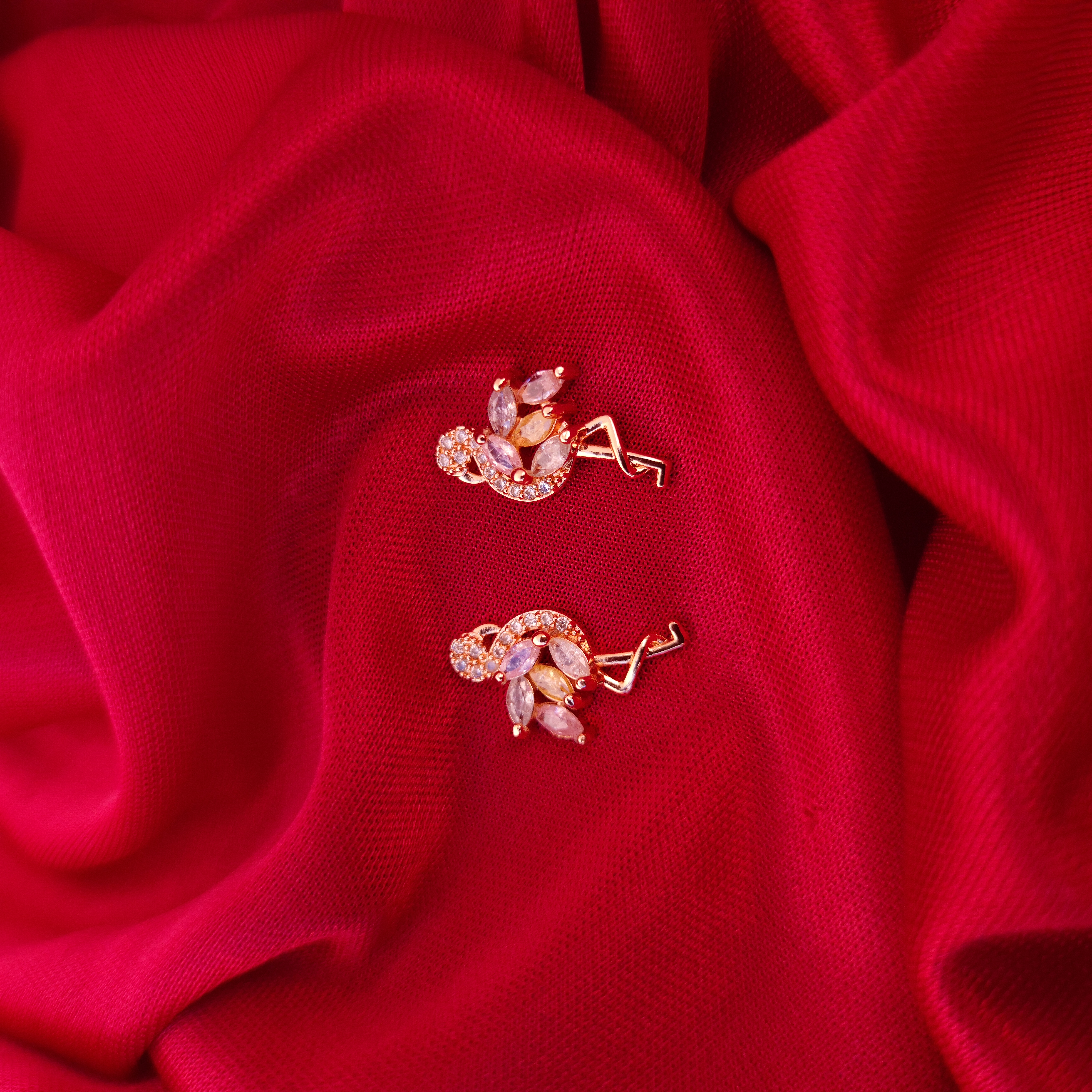 Multicolor Crystal Elegant Stud