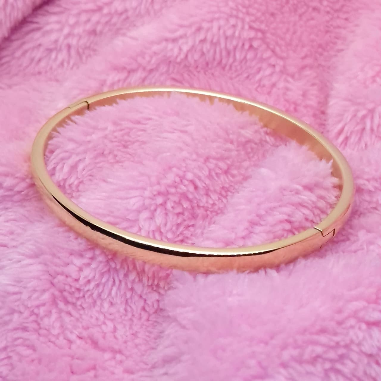 Elegant Gold-Plated Bracelet 