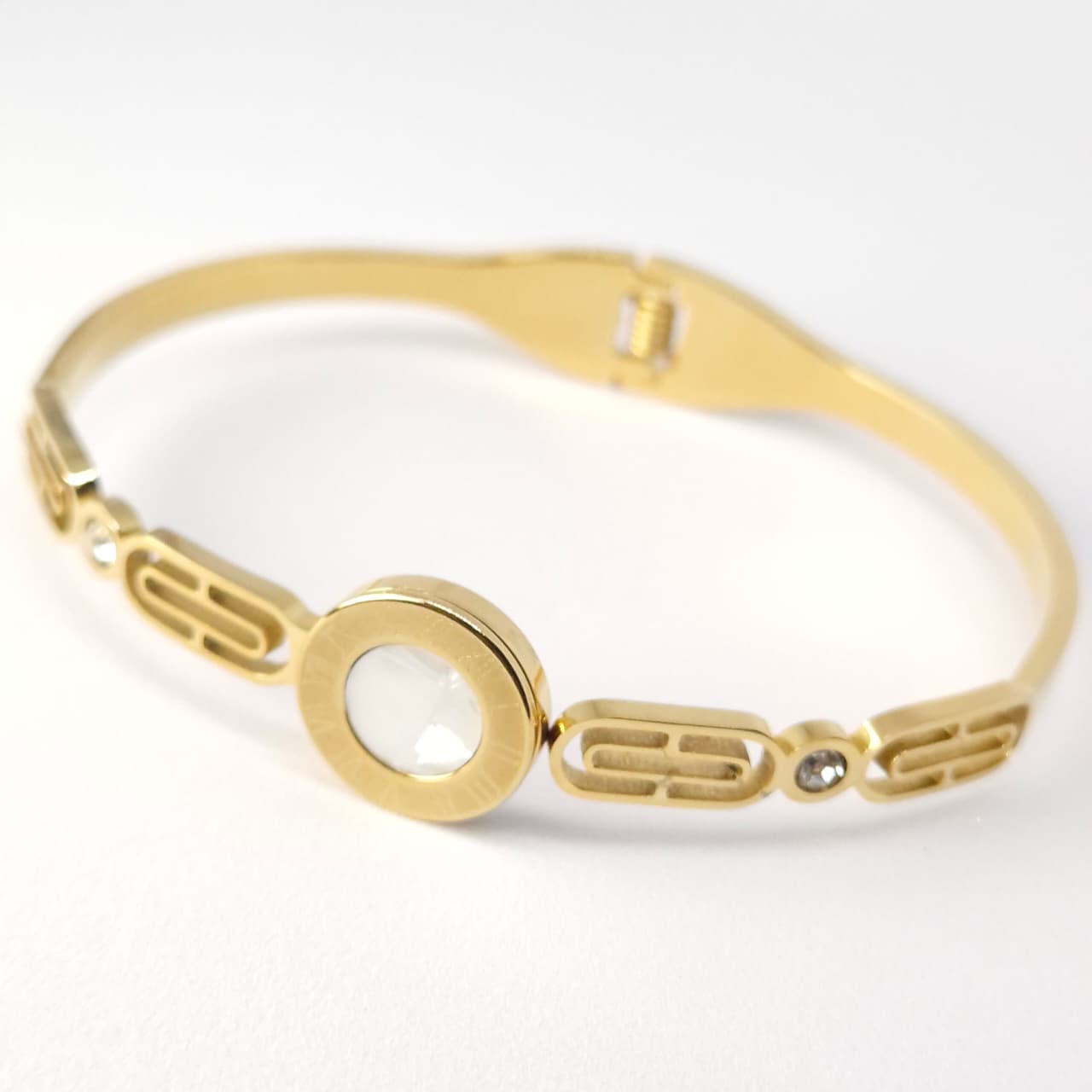 Gold Roman Numerals Bracelet