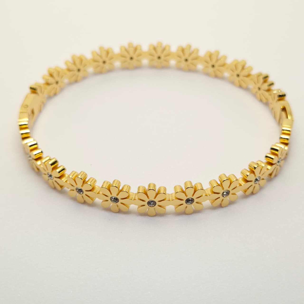 Anti Tarnish Floral Design Kada Bracelet
