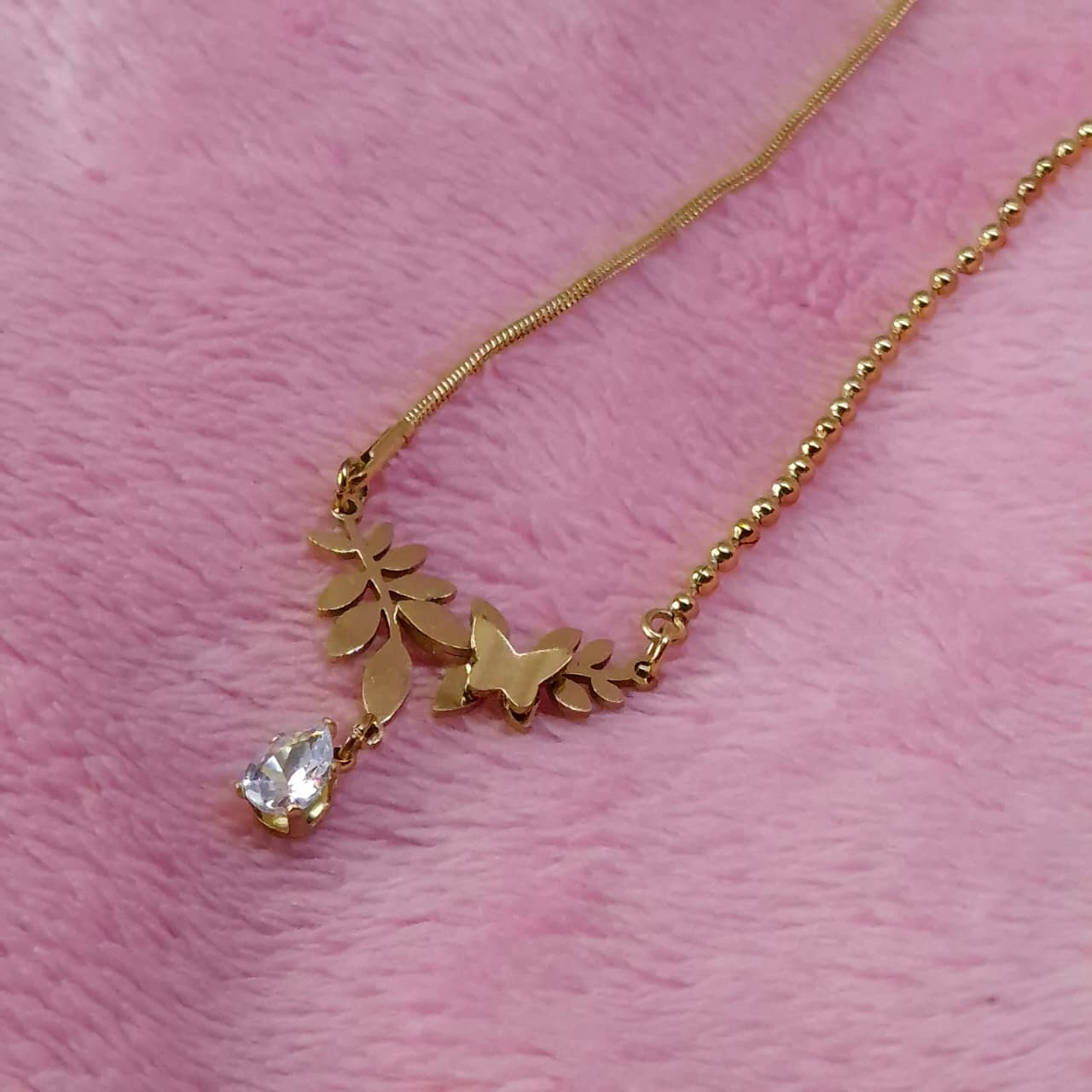 Anti Tarnish Mixed Chain Botanical Butterfly Pendant