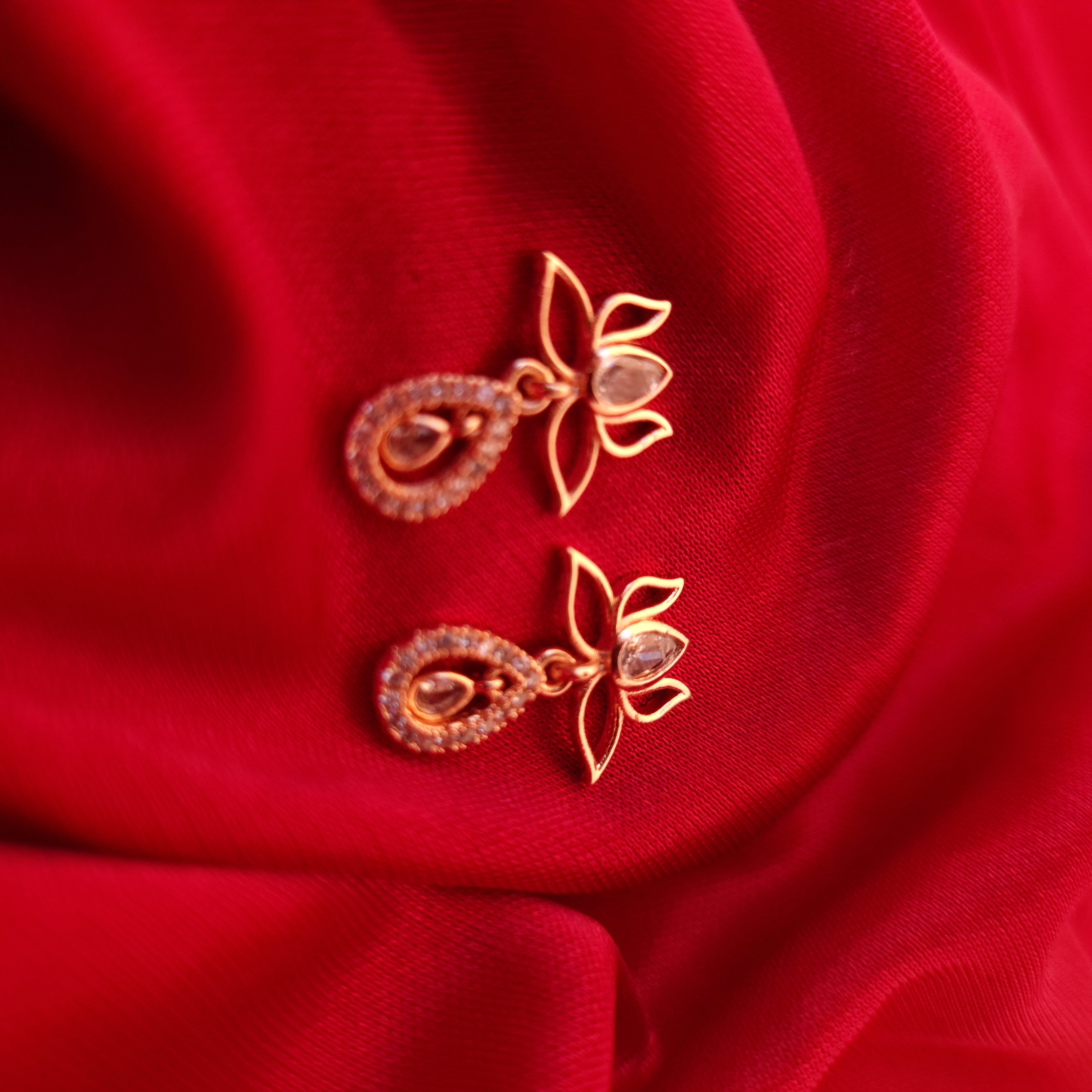 Elegant Golden Lotus Pear Earrings