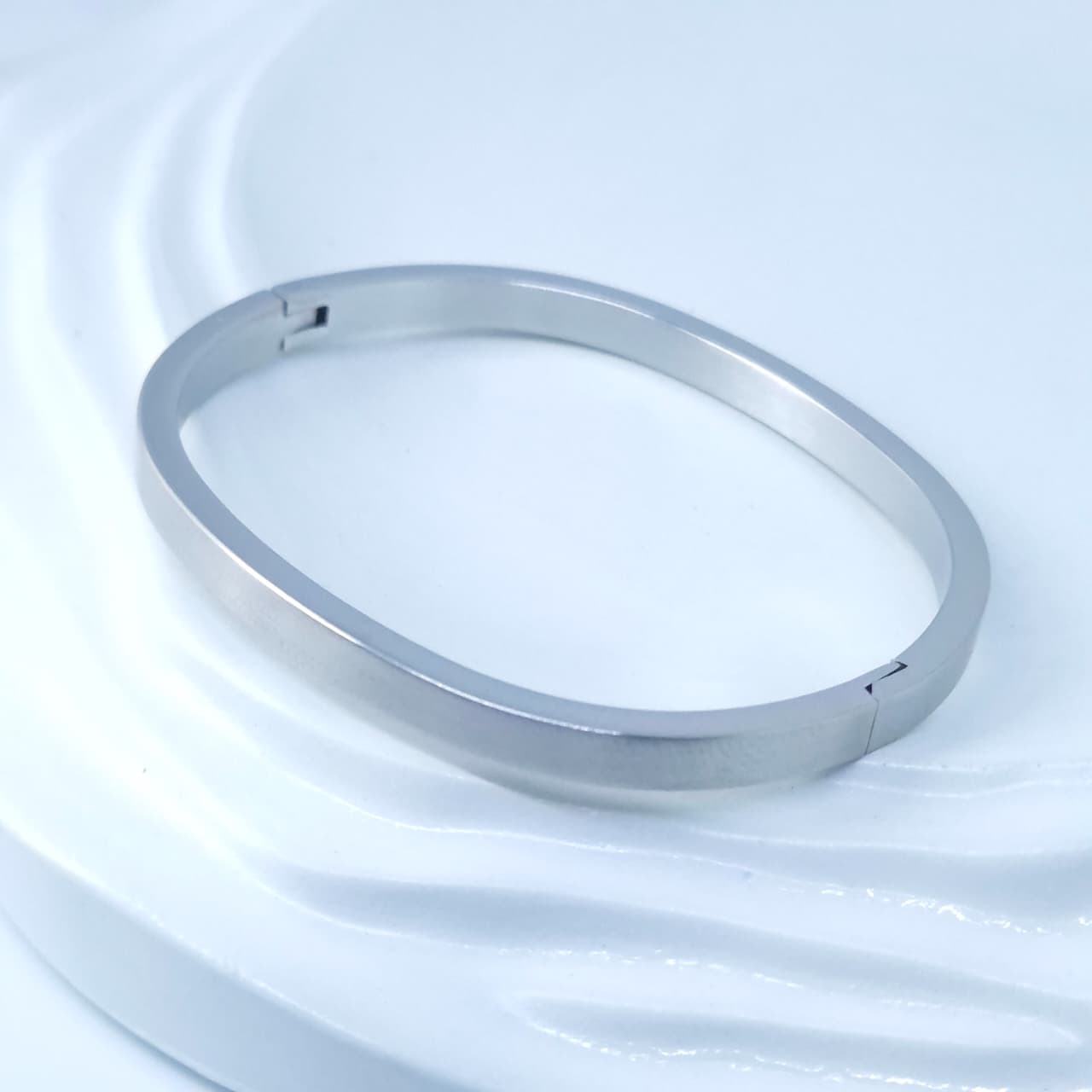 Minimalist Silver Tone Bracelet