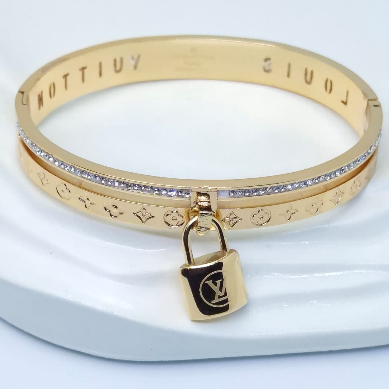 Anti tarnish Gold Designer Lock Bracelet