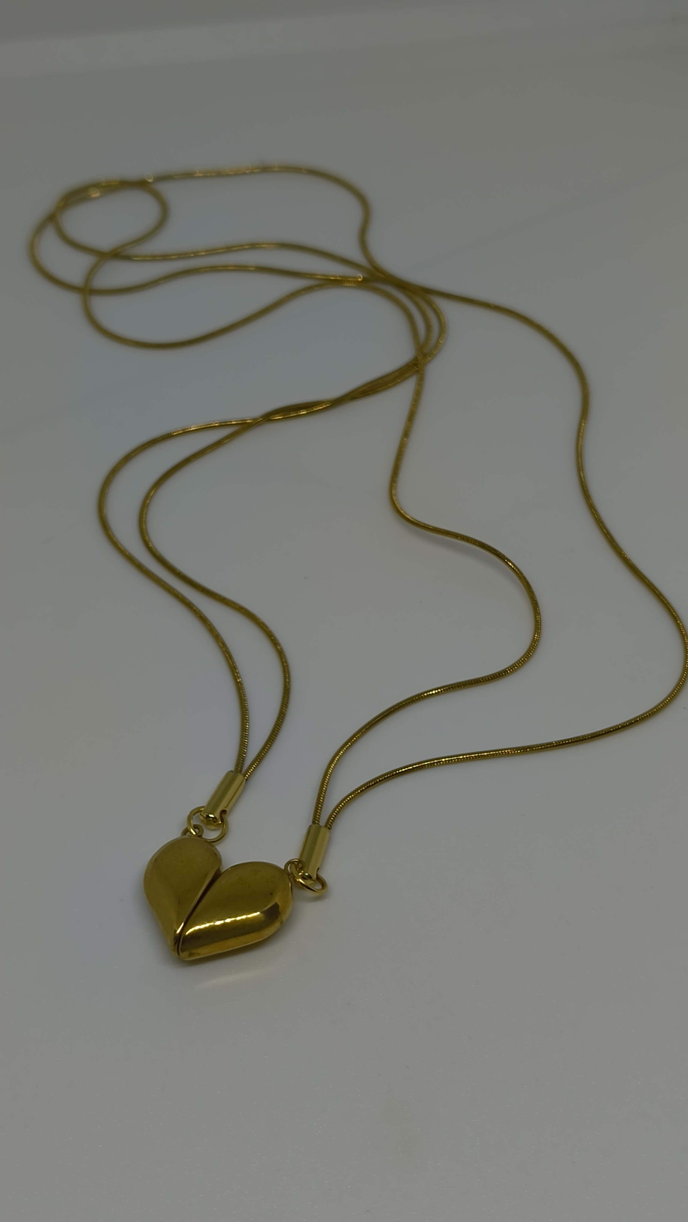 Anti Tarnish Magnetic Gold Heart Pendant Necklace