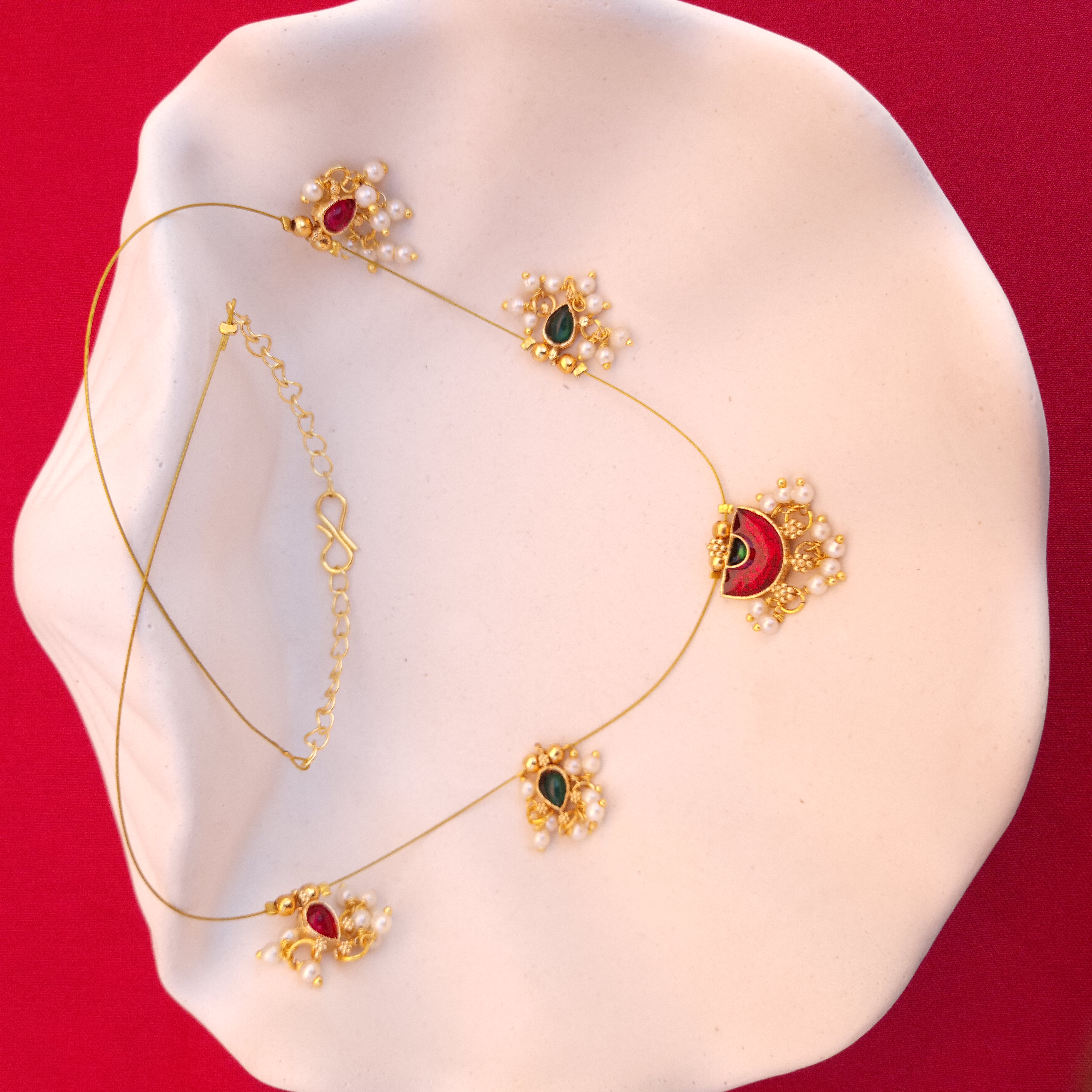Invisible Traditional Gold-Plated Necklace Set
