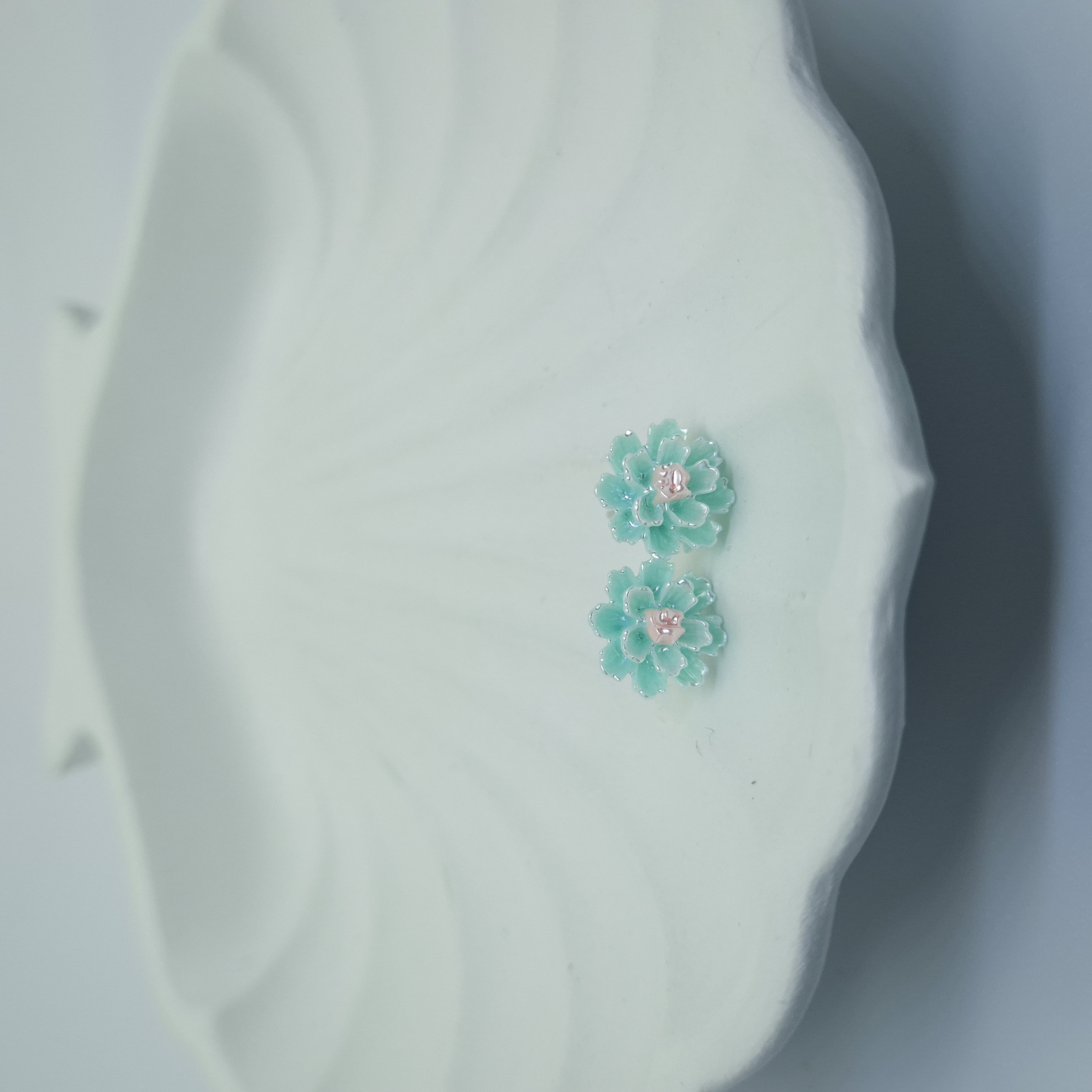 Layered Petal Bloom Style Stud Earrings