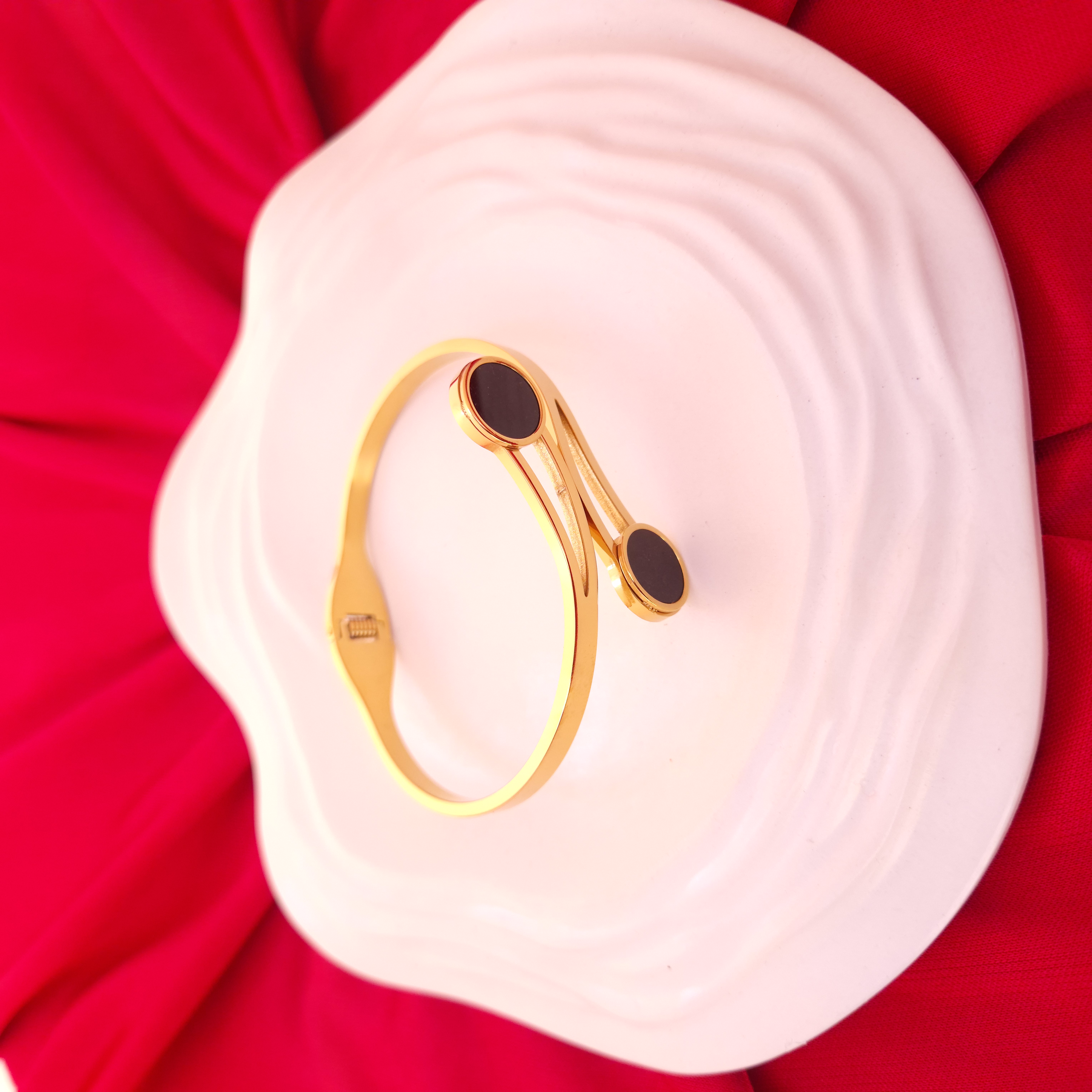 Elegant Gold Bangle with Black Accents