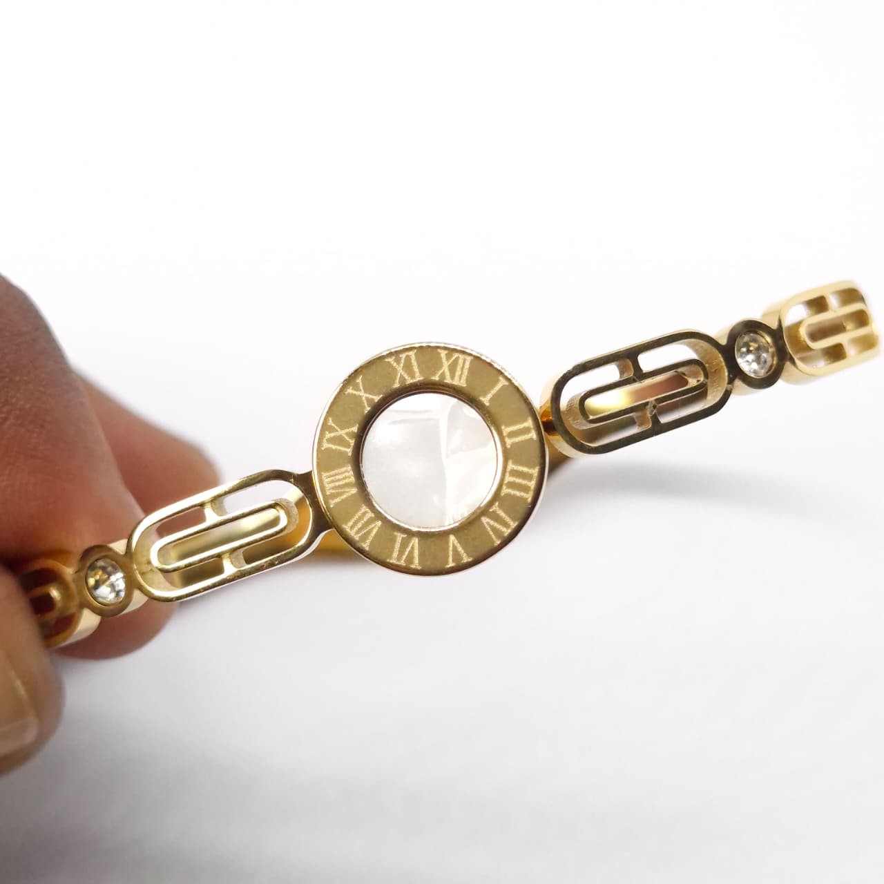 Gold Roman Numerals Bracelet