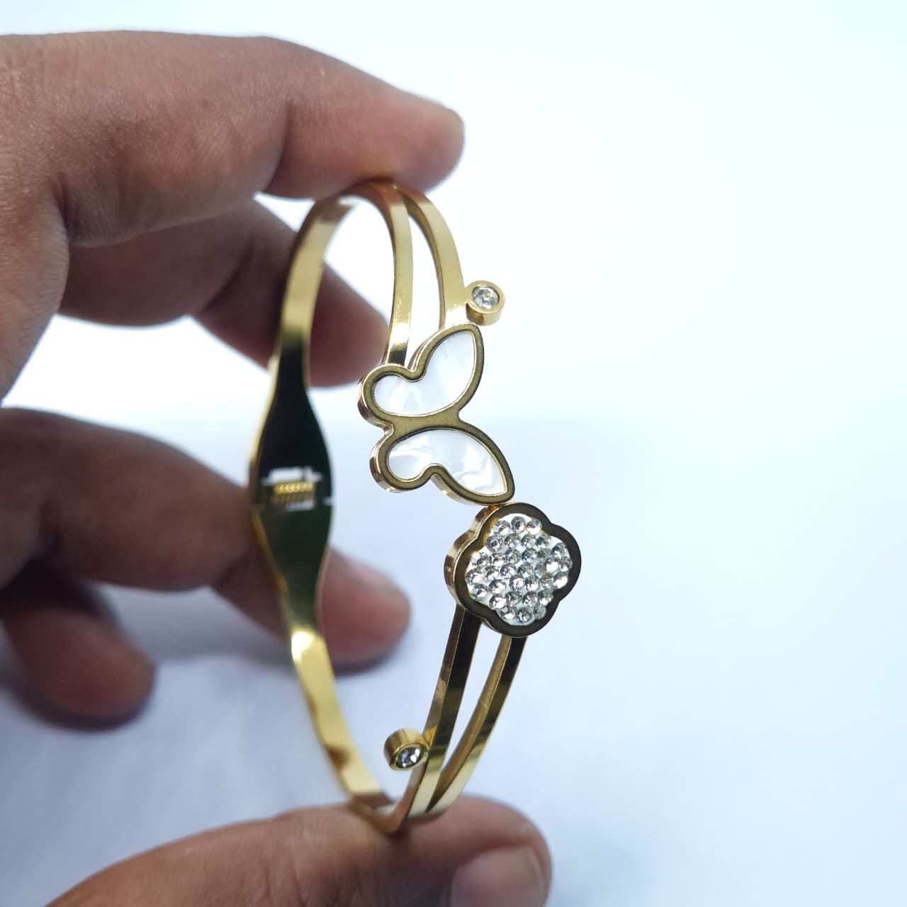 Anti Tarnish Crystal love Butterfly Kada Bracelet