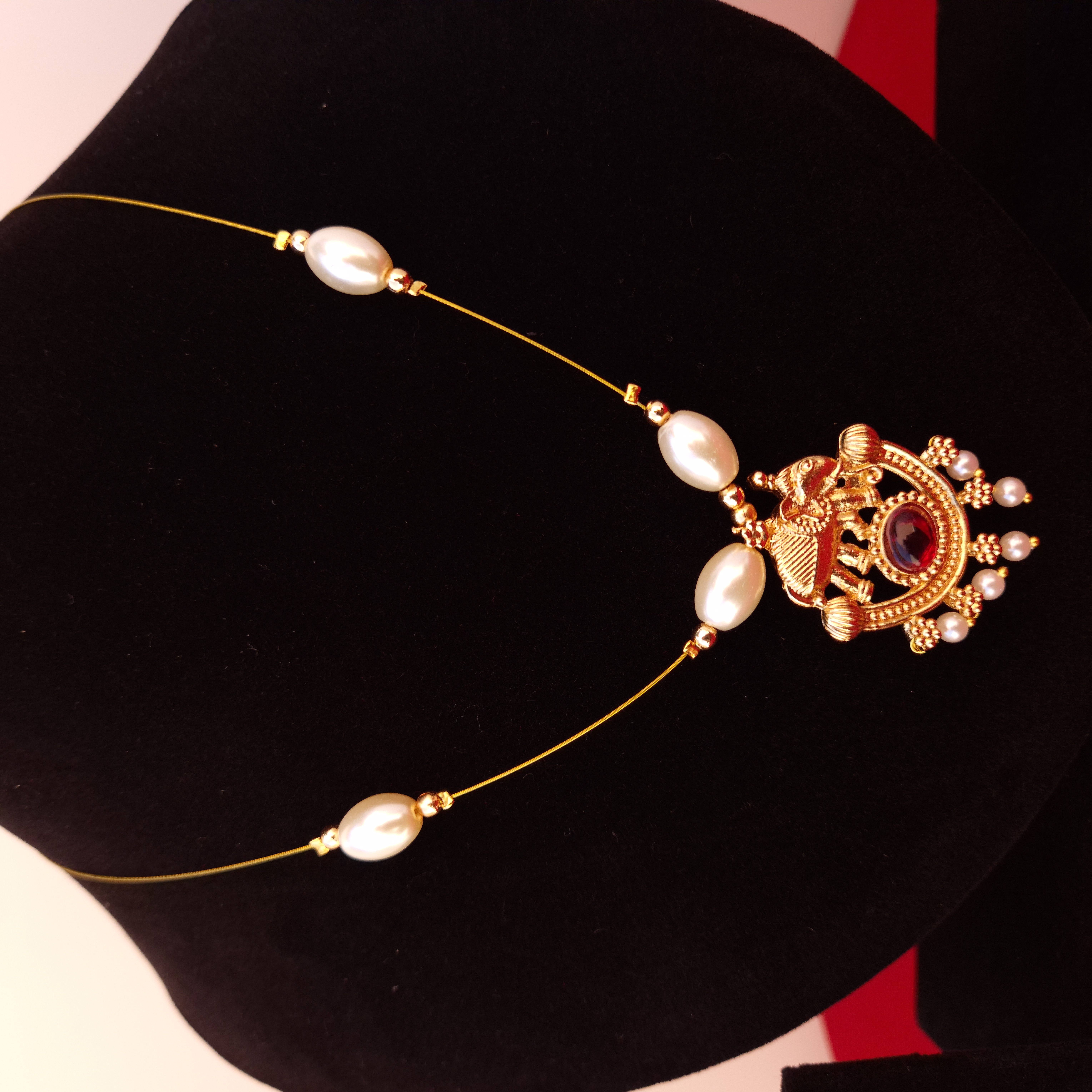 Invisible Traditional Temple Pendant Necklace 