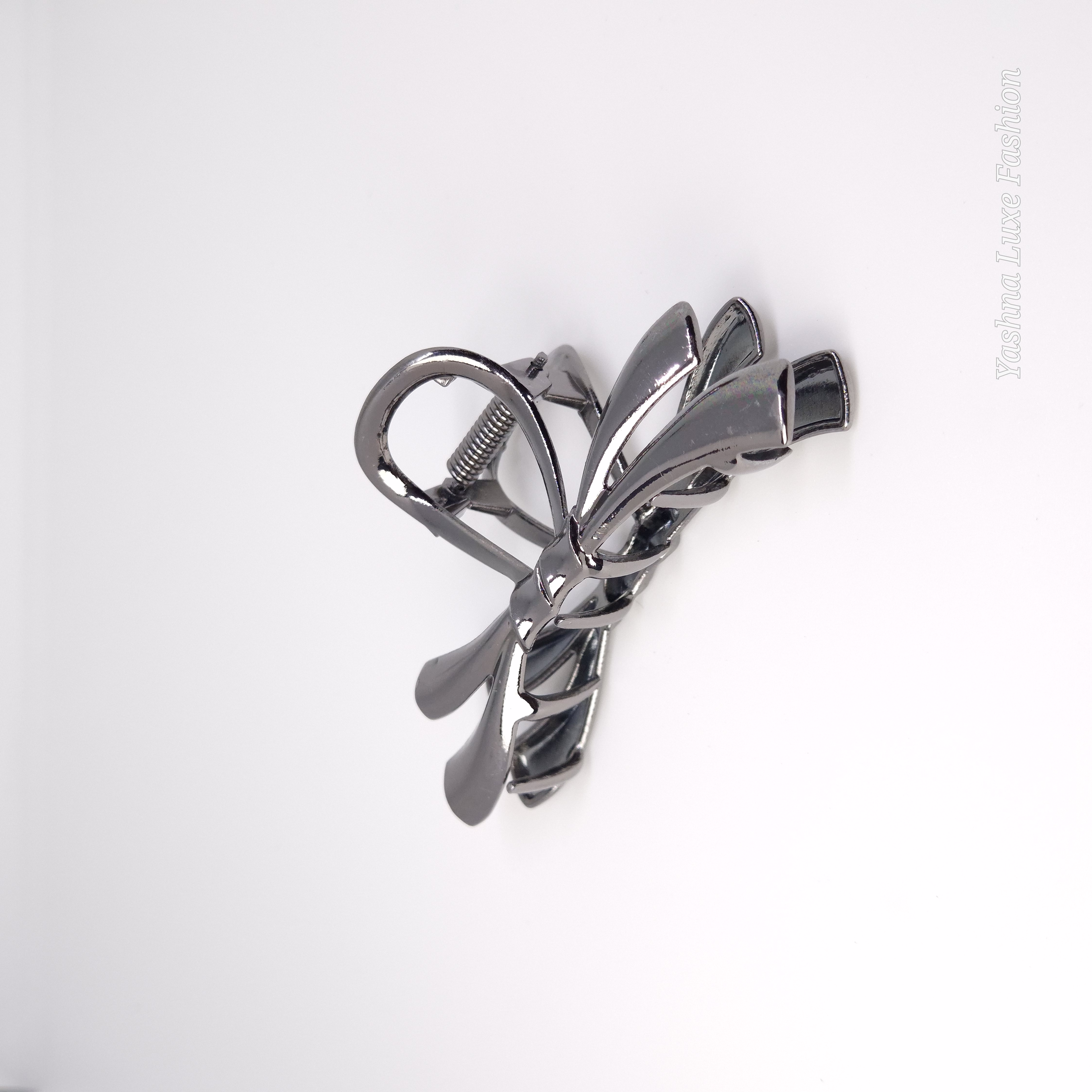 Metallic Bow Design Claw Hair Clip