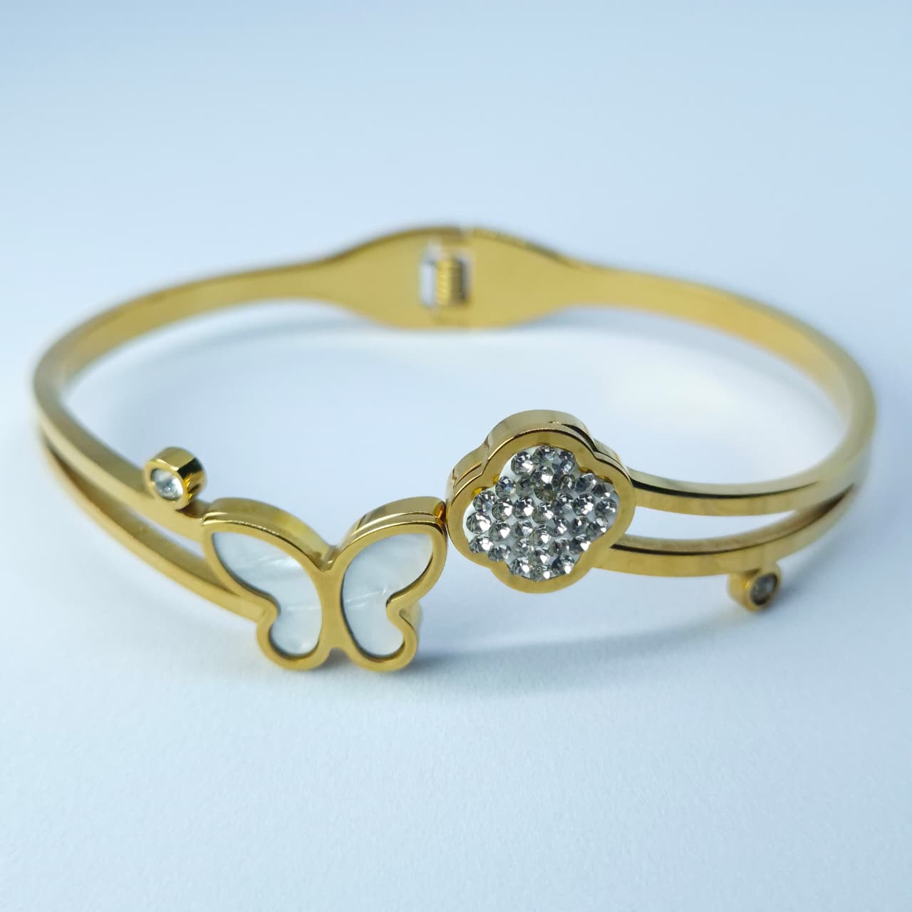 Anti Tarnish Crystal love Butterfly Kada Bracelet