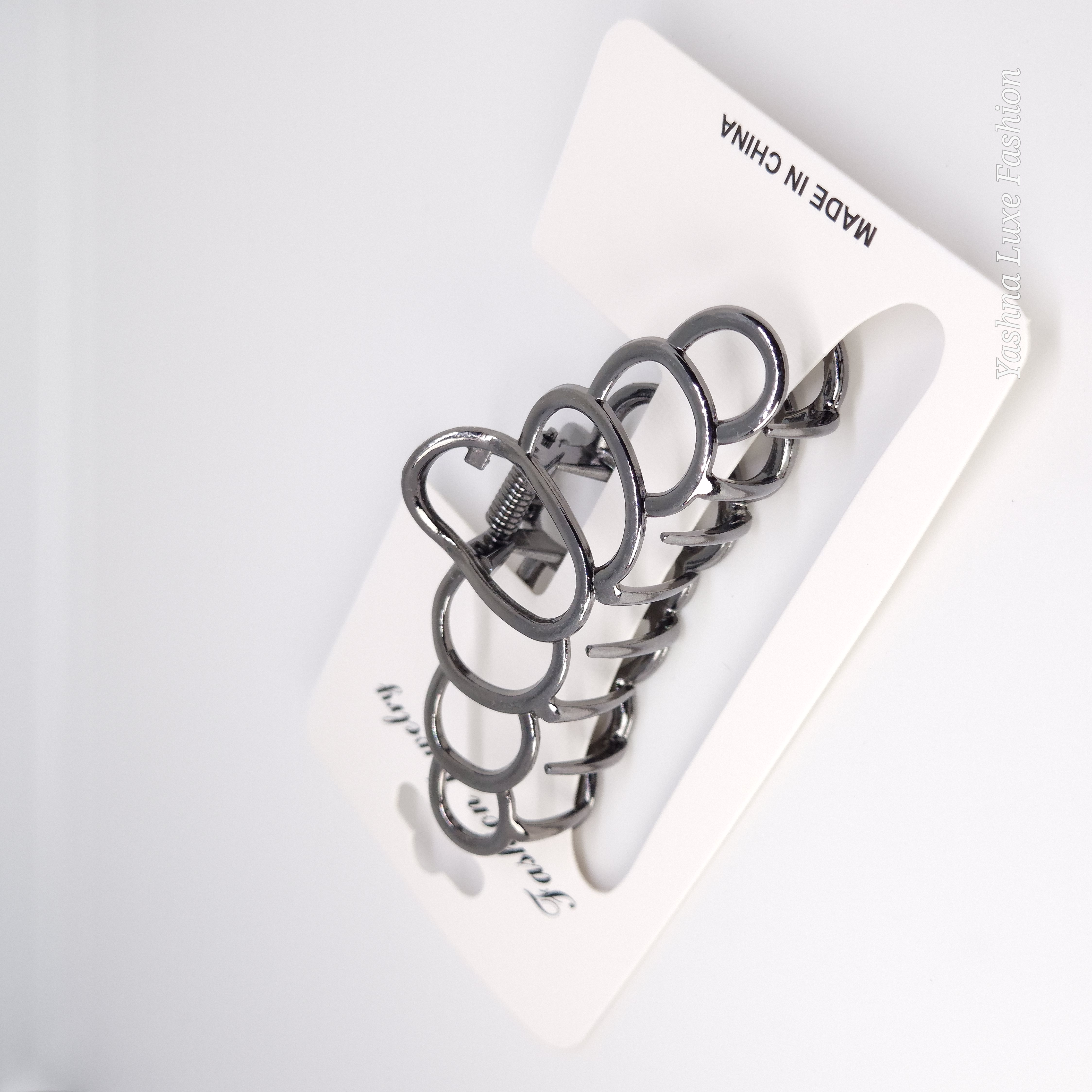 Metallic Multi Loop Scalloped Claw Clip