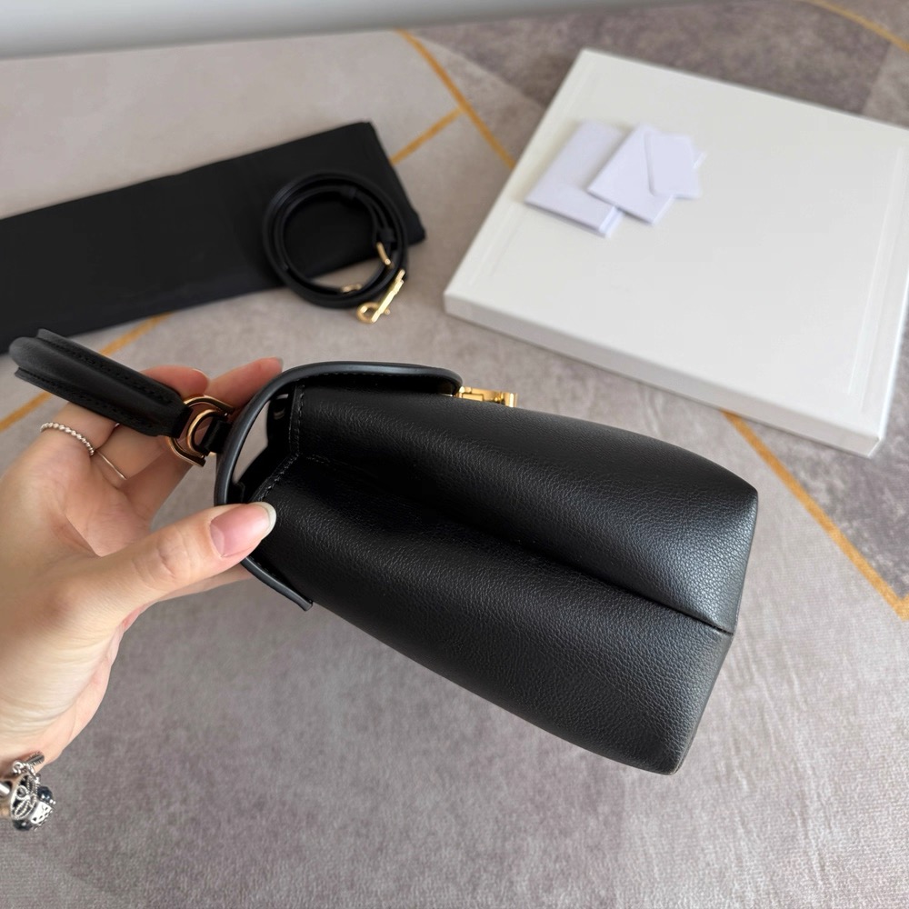 No.3-CELINE Elegant Black Leather Handbag
