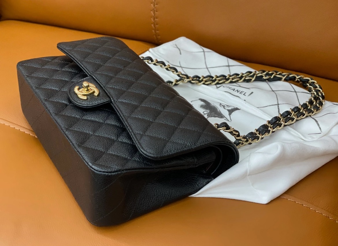 No.16-Chanel Classic Quilted Black Leather Shoulder Bag