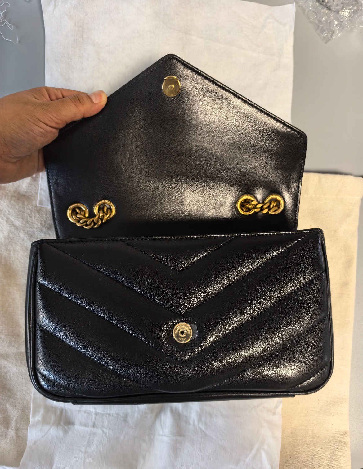No.26-YSL Black Leather Shoulder Bag