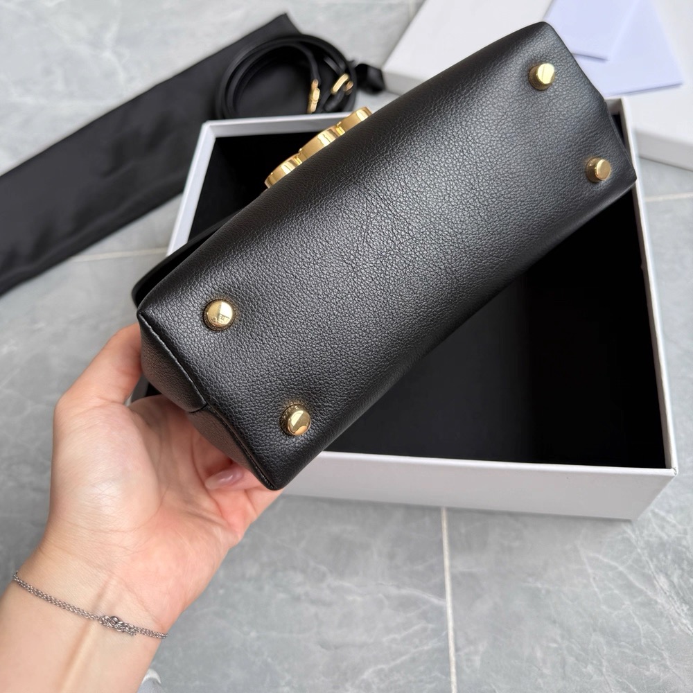 No.3-CELINE Elegant Black Leather Handbag