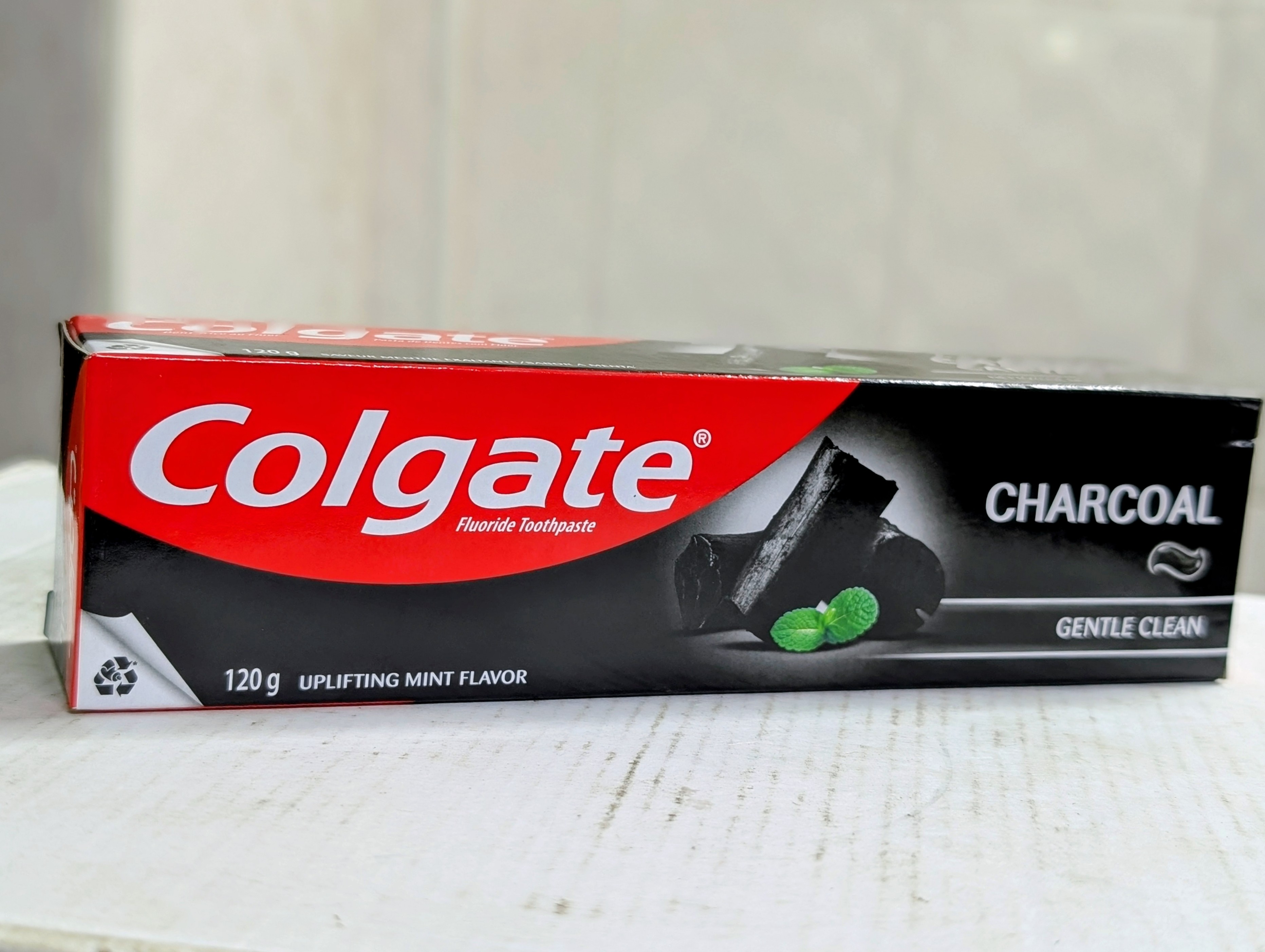 Colgate Charcoal Toothpaste