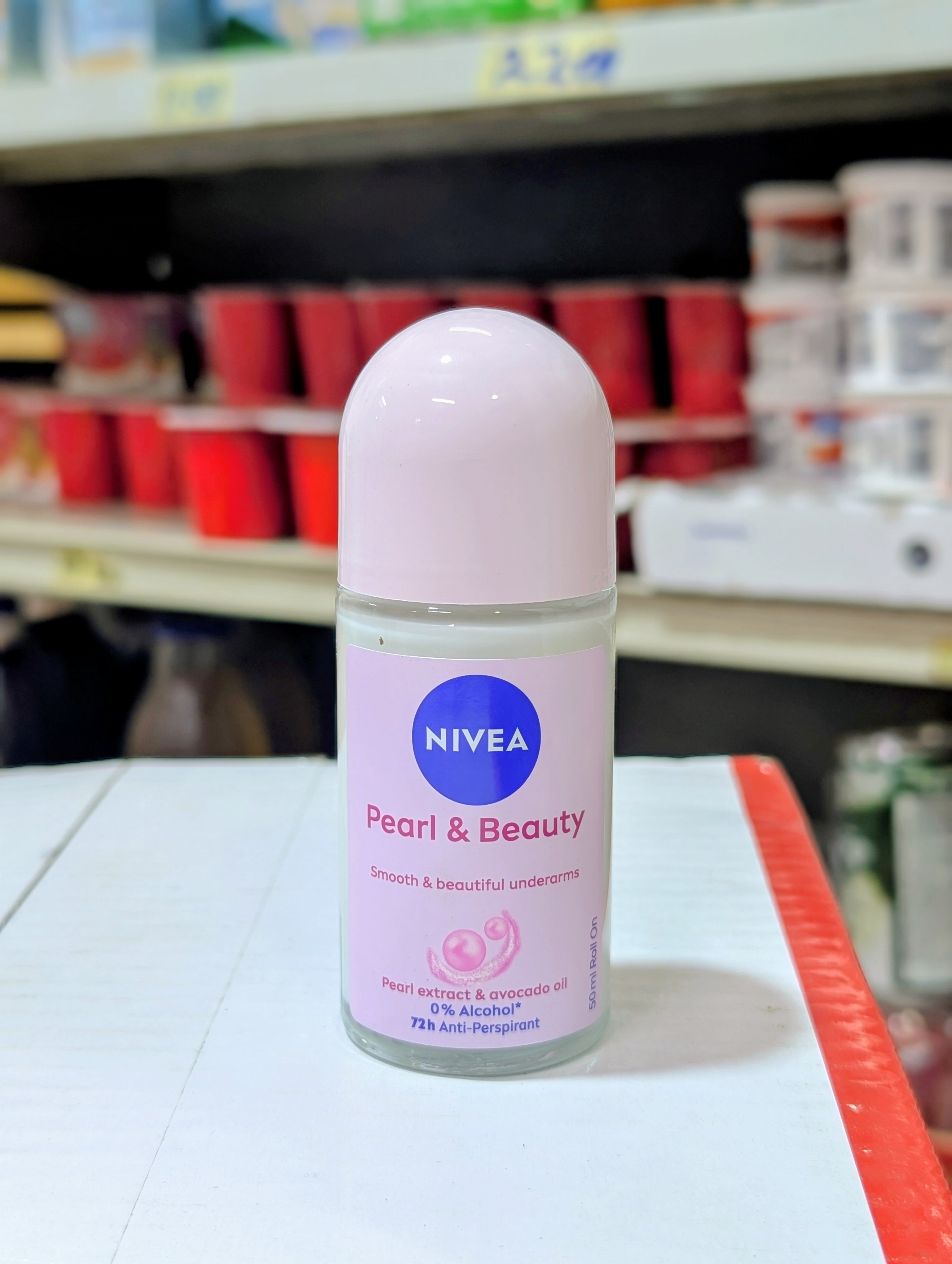 Nivea Pearl & Beauty Roll-On