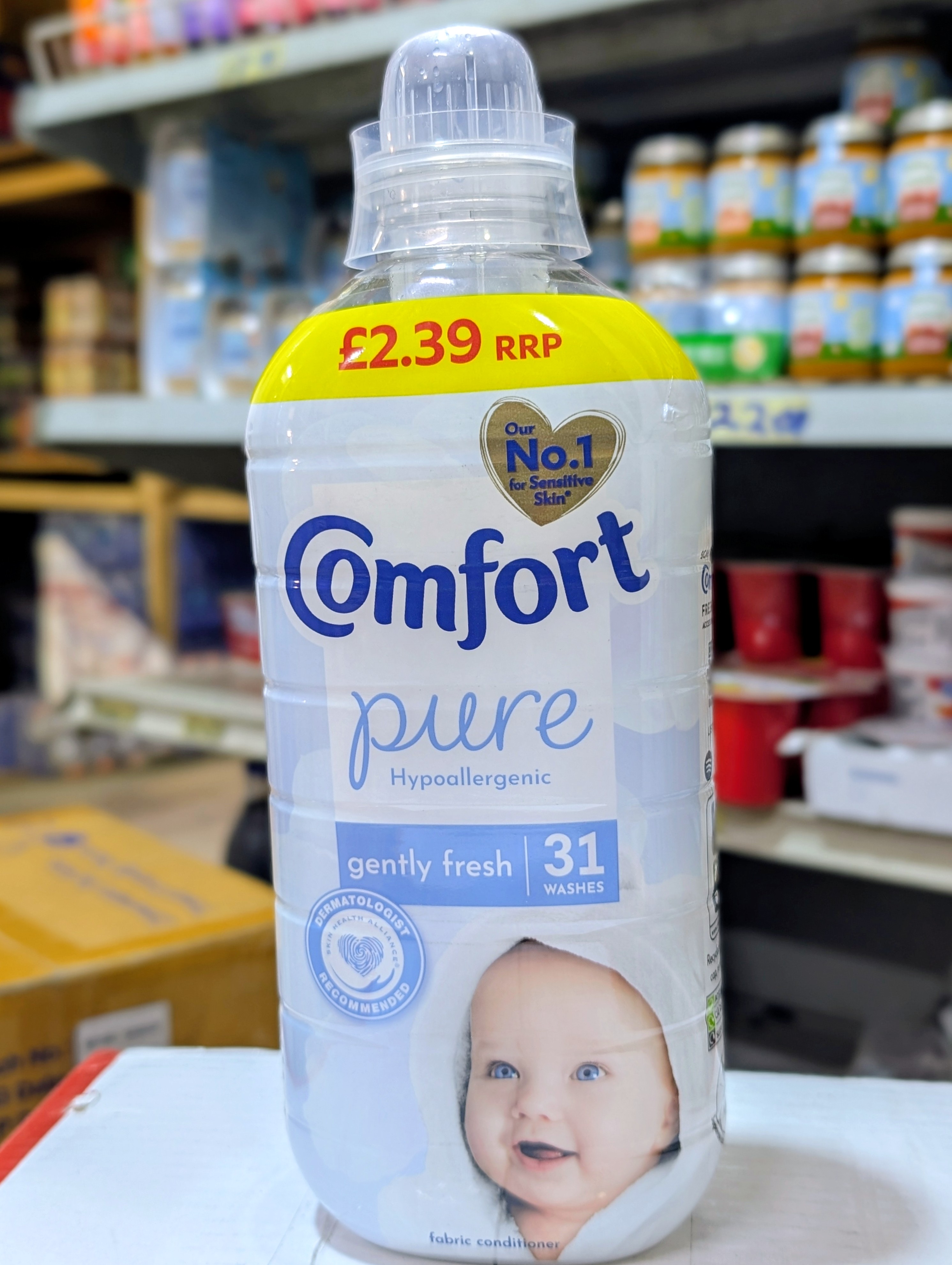 Comfort Pure Hypoallergenic Fabric Conditioner 990ml