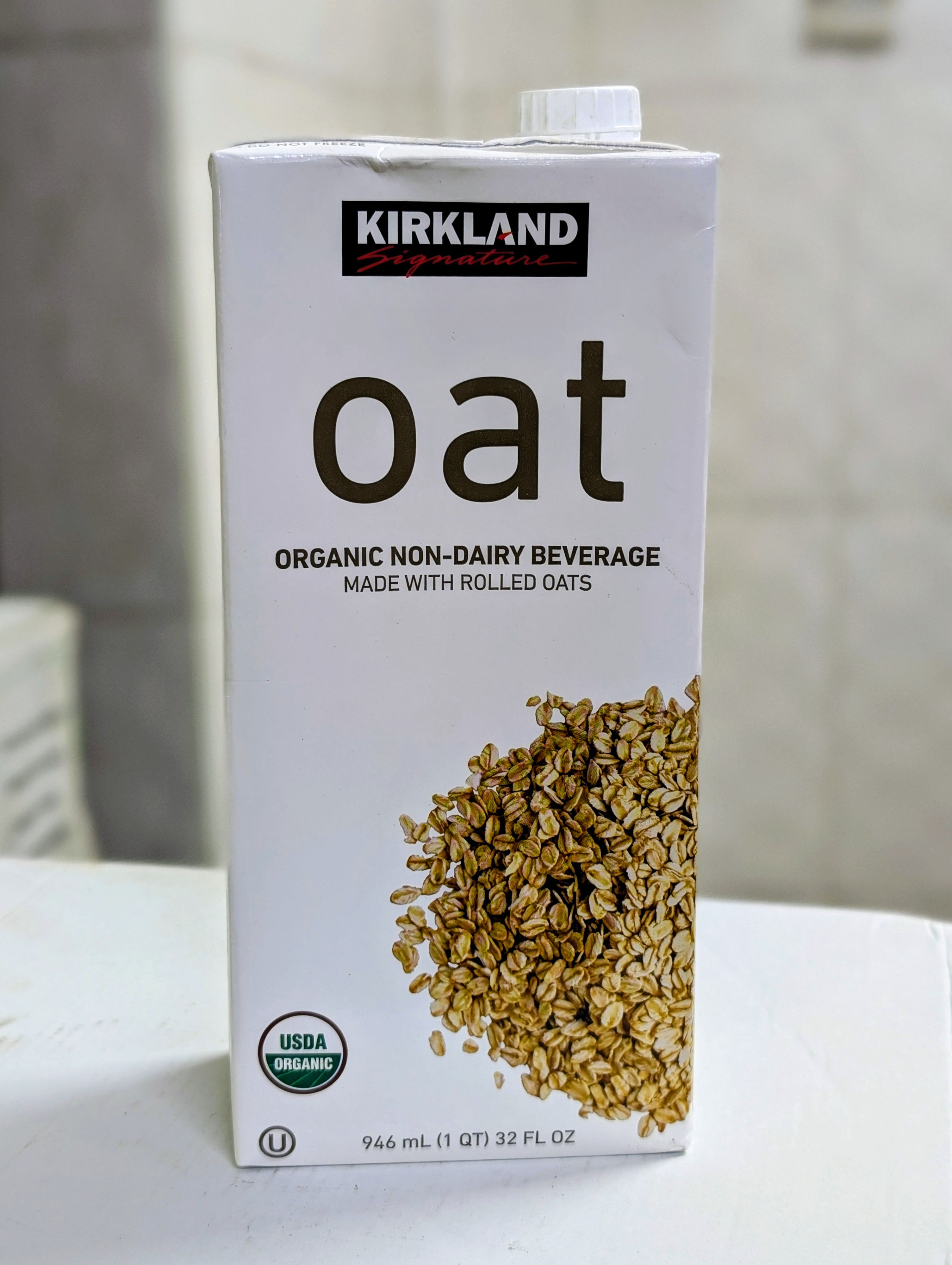 Kirkland Signature Organic Oat Beverage 1Ltr