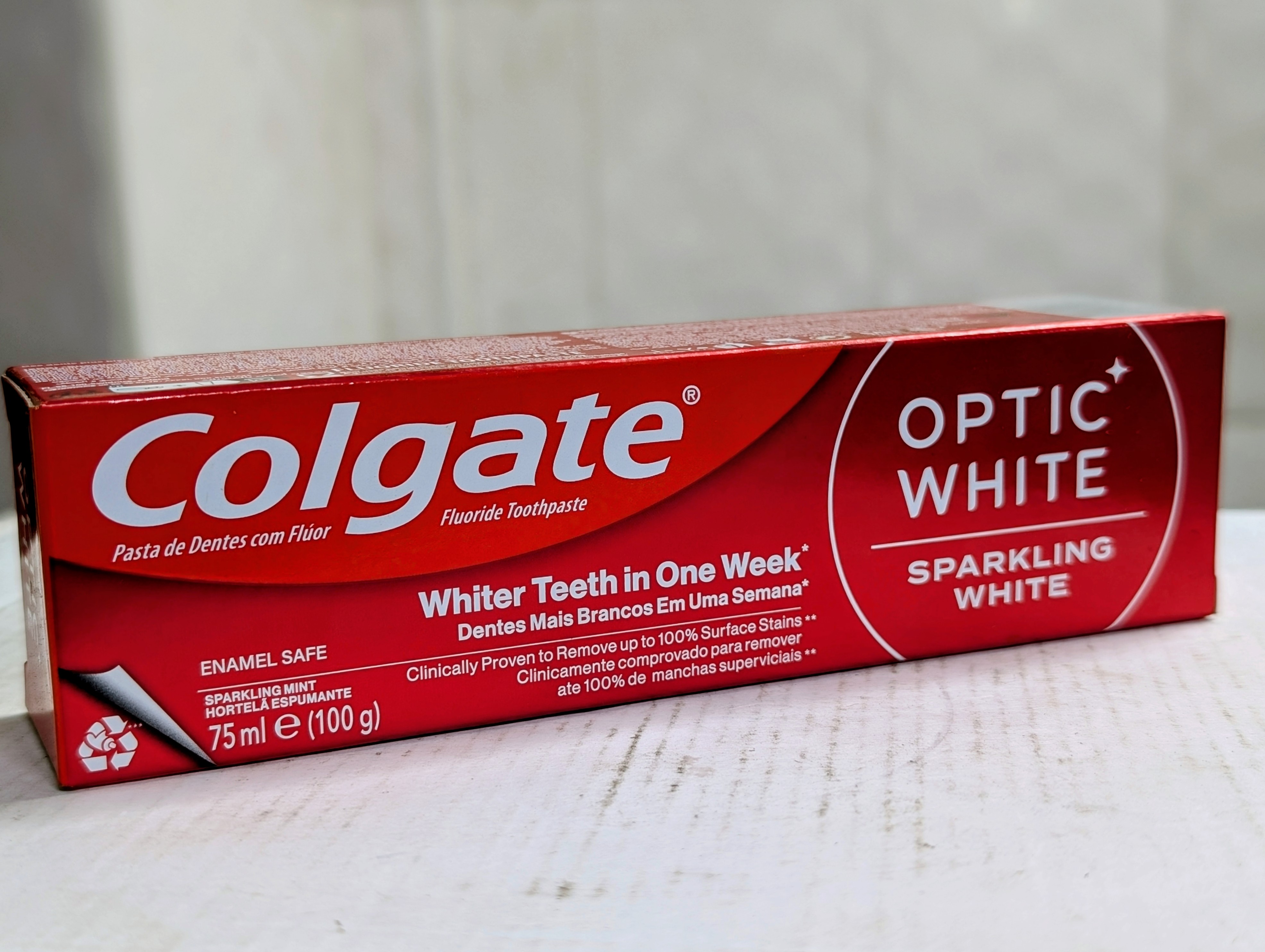 Colgate Optic White Toothpaste