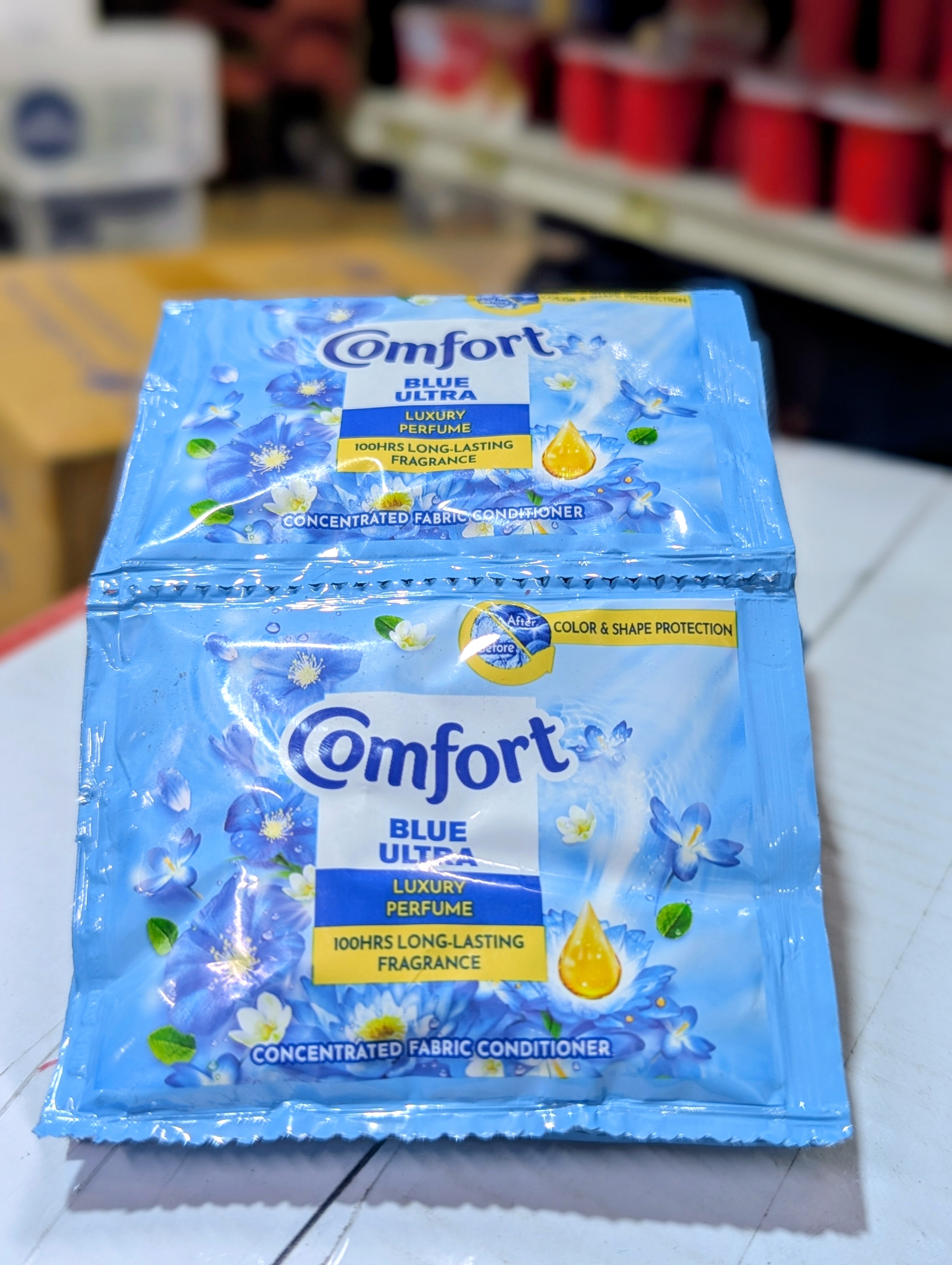 Comfort Blue Ultra Fabric Conditioner x 10 sachets