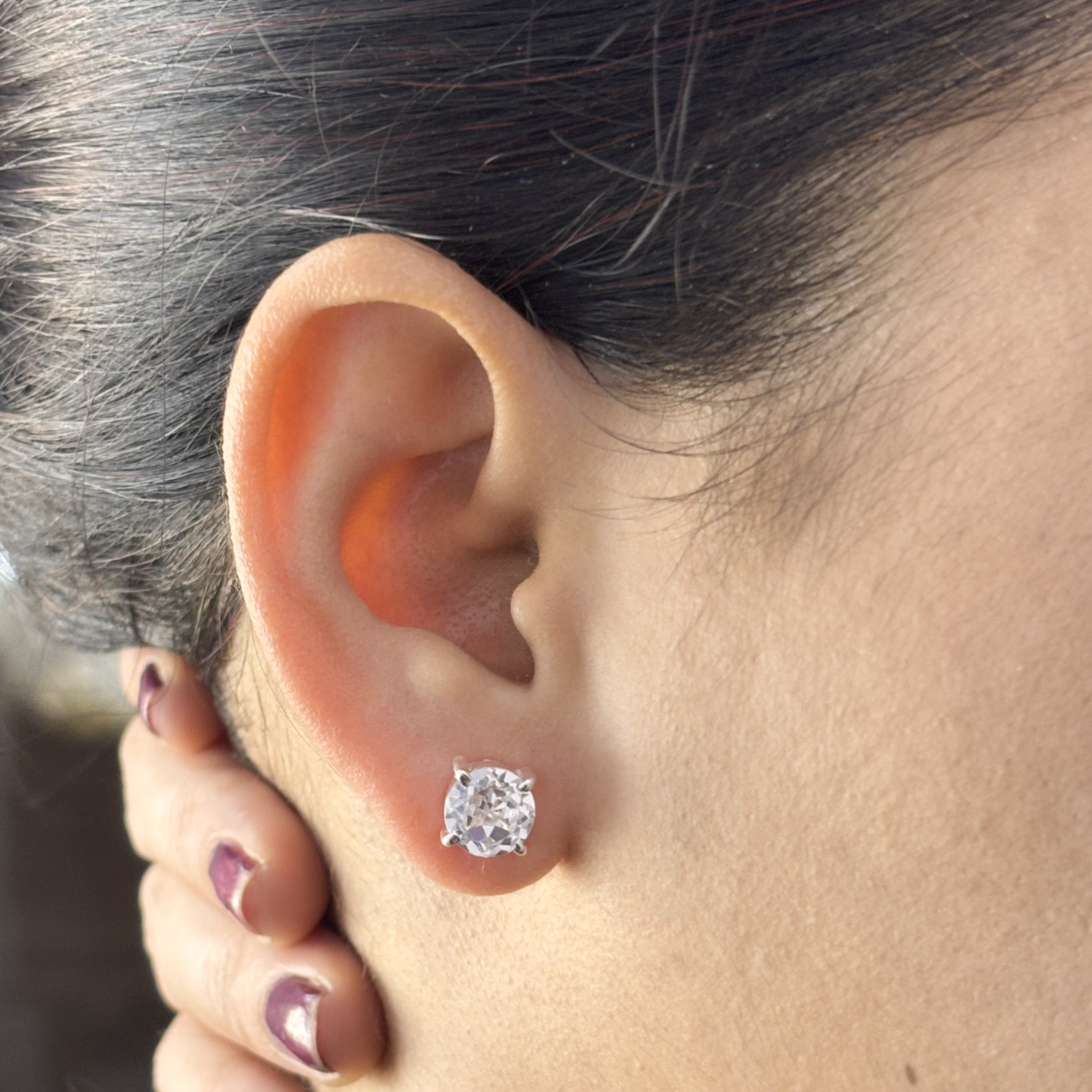 Women Round 8mm Unisex 925 Sterling Silver White Zircon Prong Studs Earrings April Birthstone 