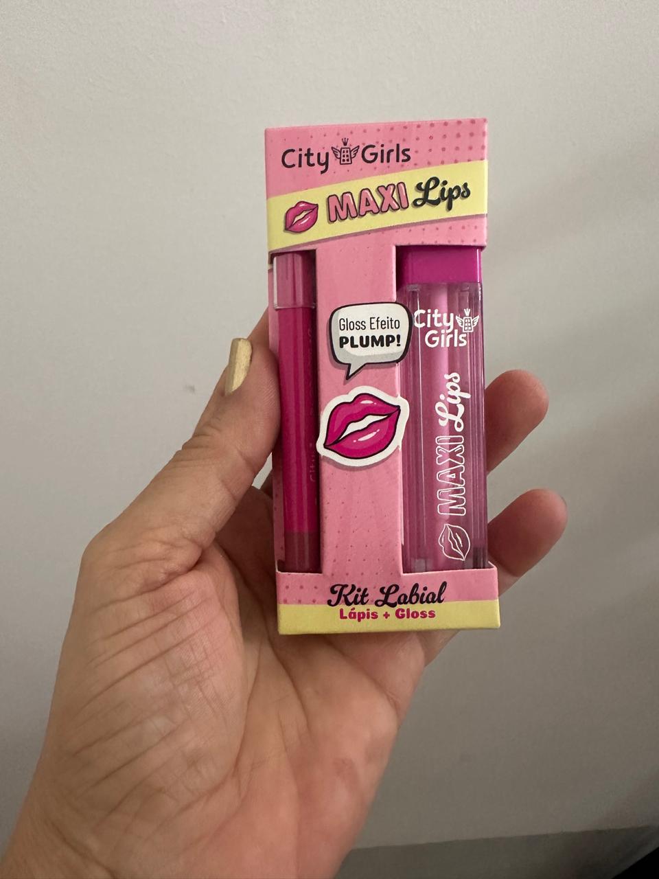 Maxi Lips da City Girls