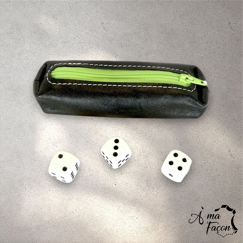 Trousse à dés