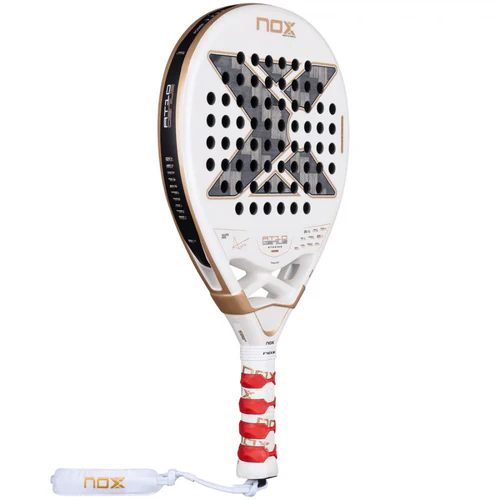 Raquette de padel Nox AT10 Genius 12K Alum Xtreme by Agustín Tapia 2026