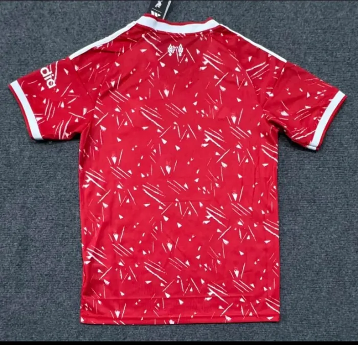 26/27 Liverpool Home Man Jersey