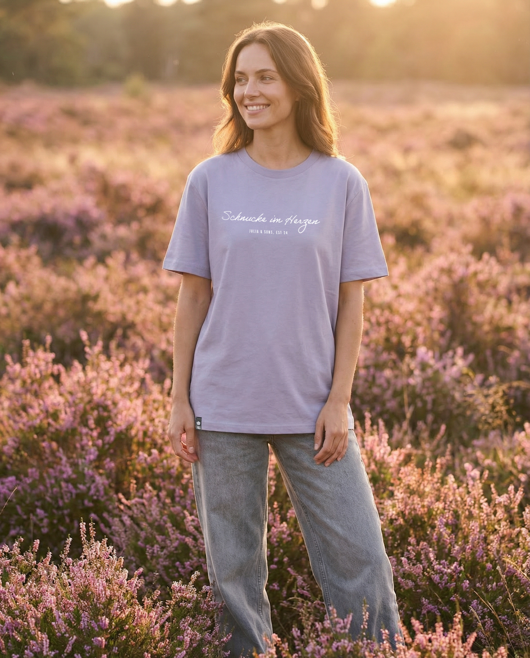 SCHNUCKE IM HERZEN – T-Shirt - leicht oversize