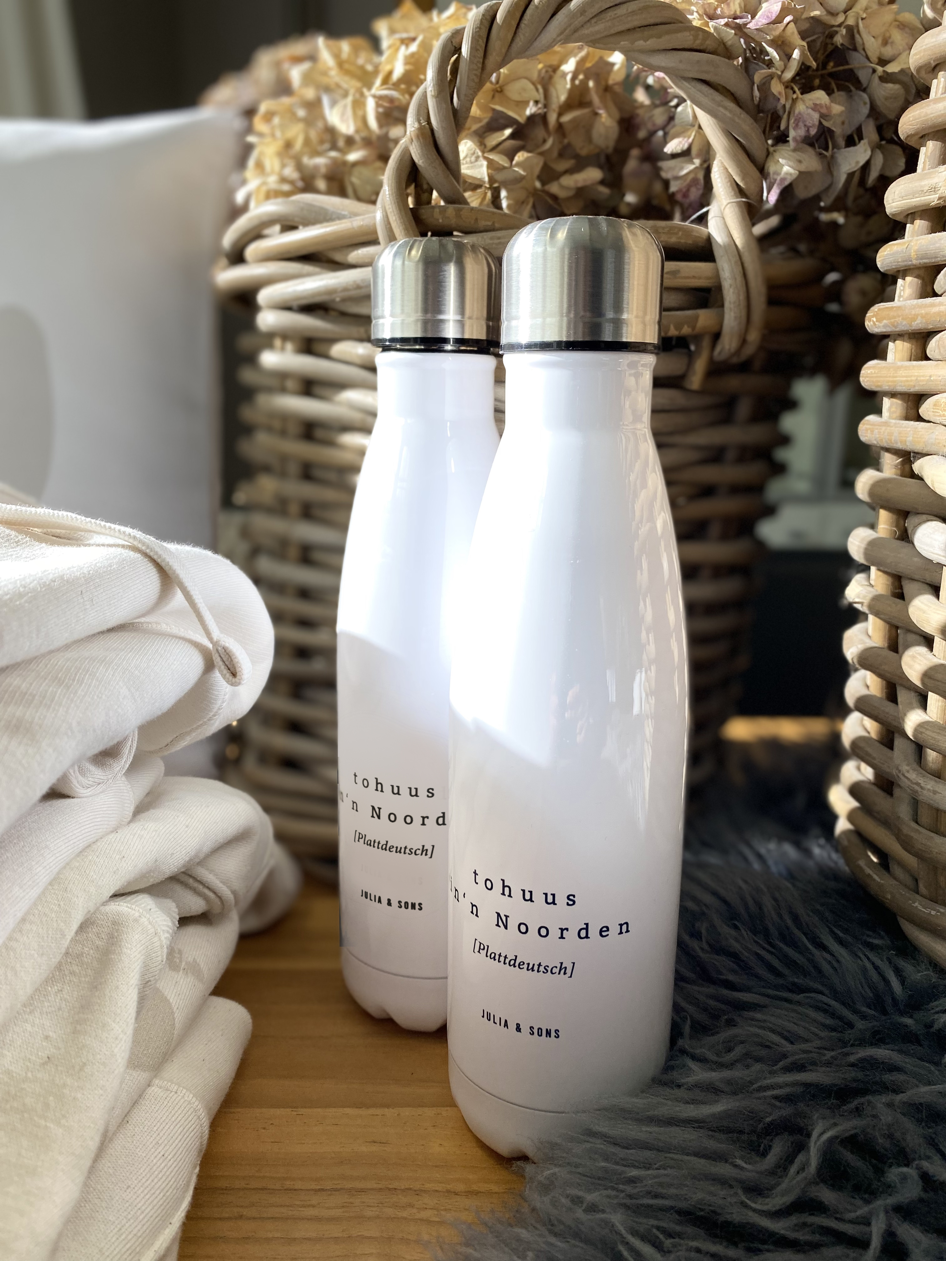 TOHUUS IN´N NOORDEN - Thermoflasche | Nordisches Design