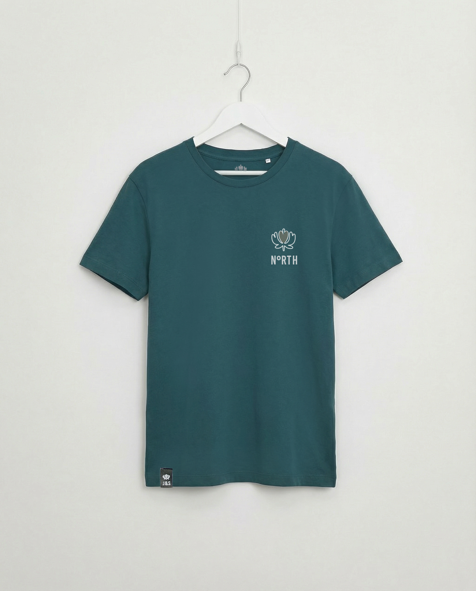 IN LOVE WITH THE NORTH - T-Shirt - leicht oversize